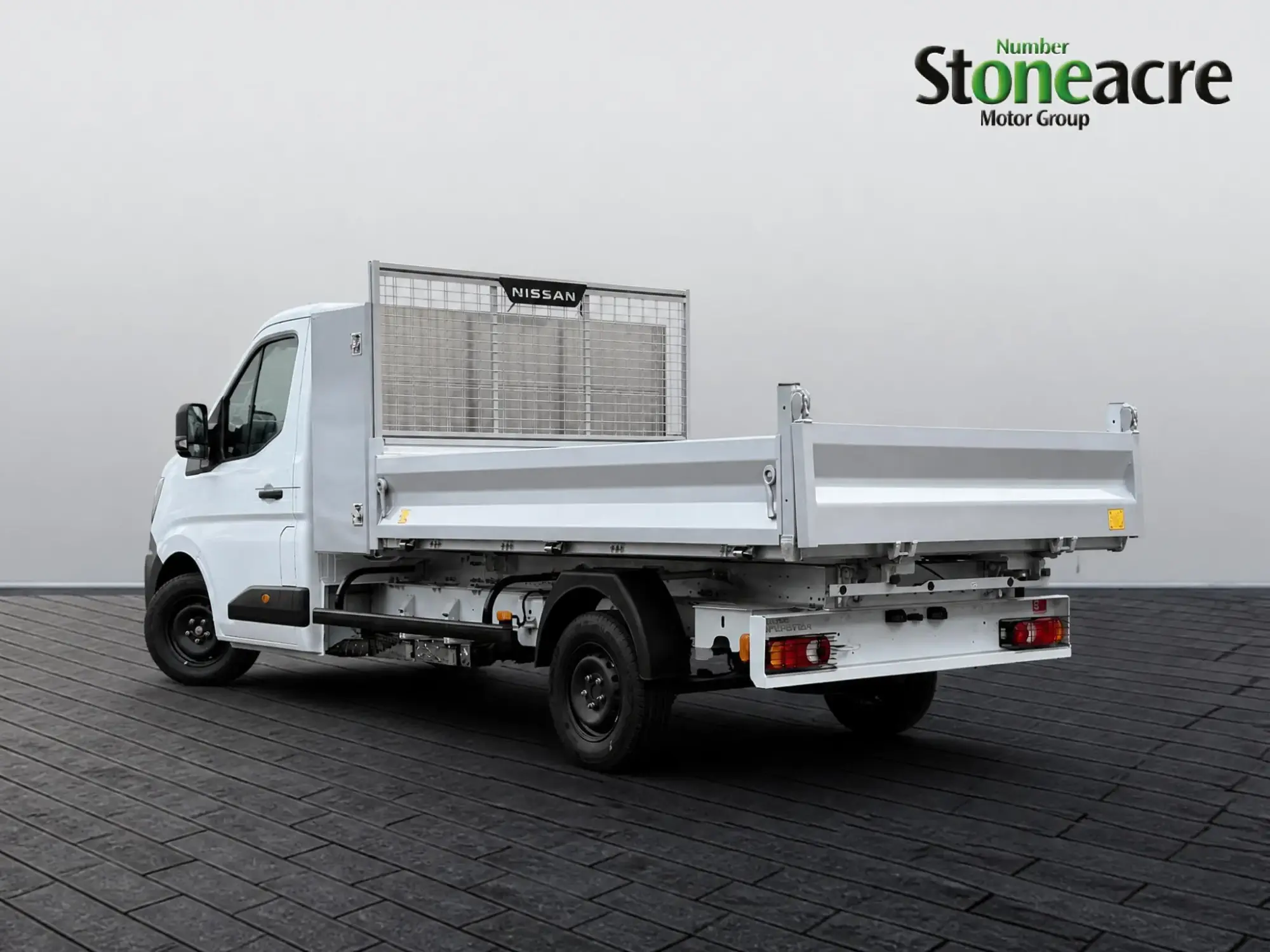 Nissan Interstar Image 7