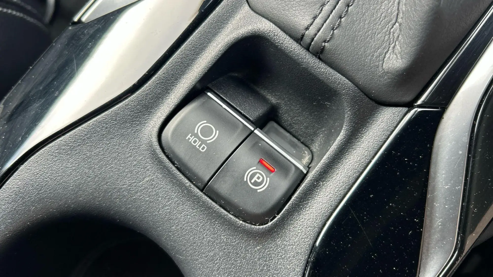 Toyota Corolla Hybrid Image 36 Toyota Corolla Hybrid Image 36