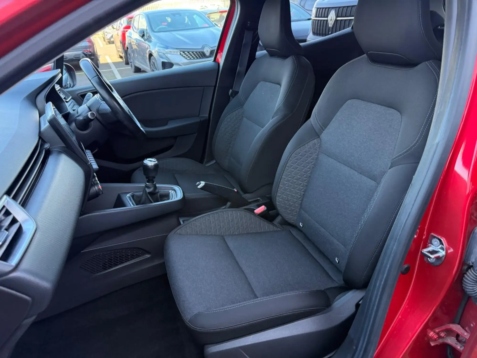 Renault Clio Image 14
