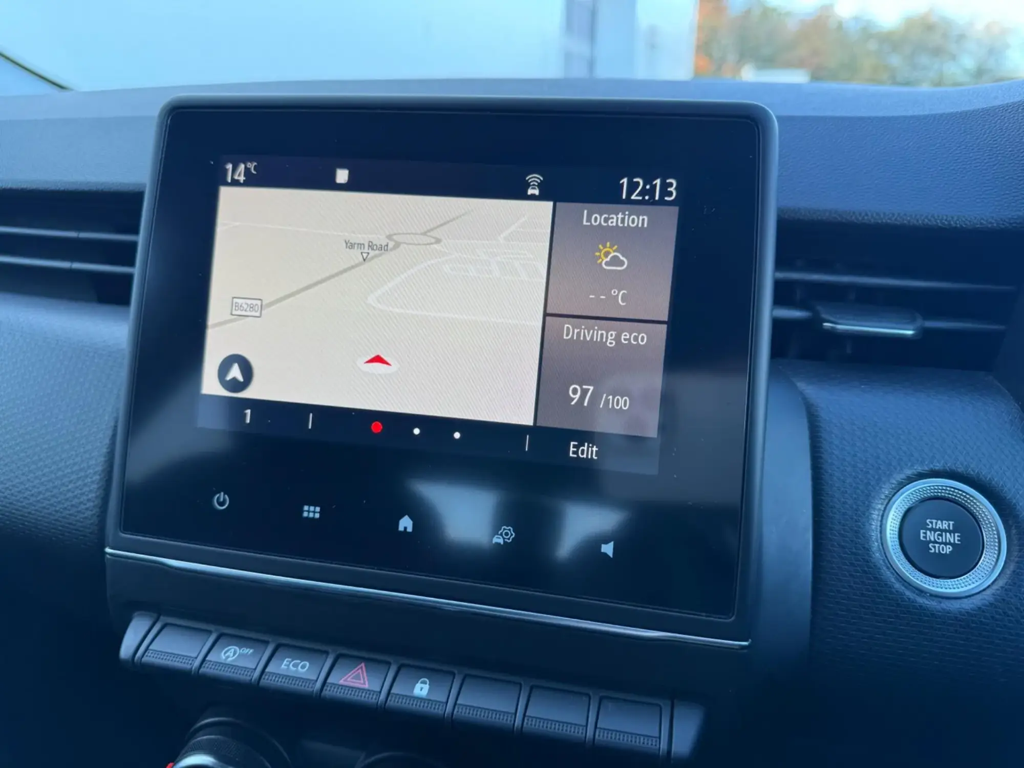 Renault Clio Image 18
