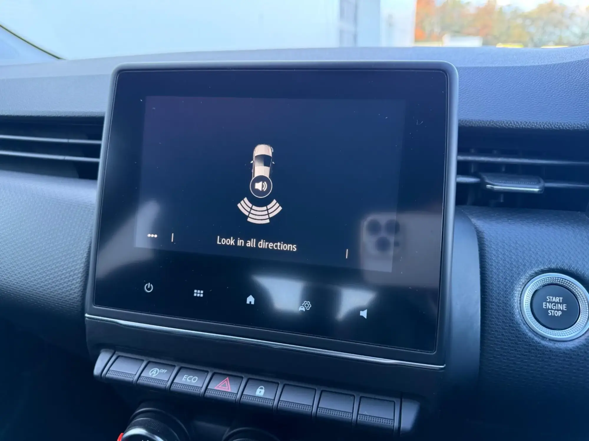 Renault Clio Image 26