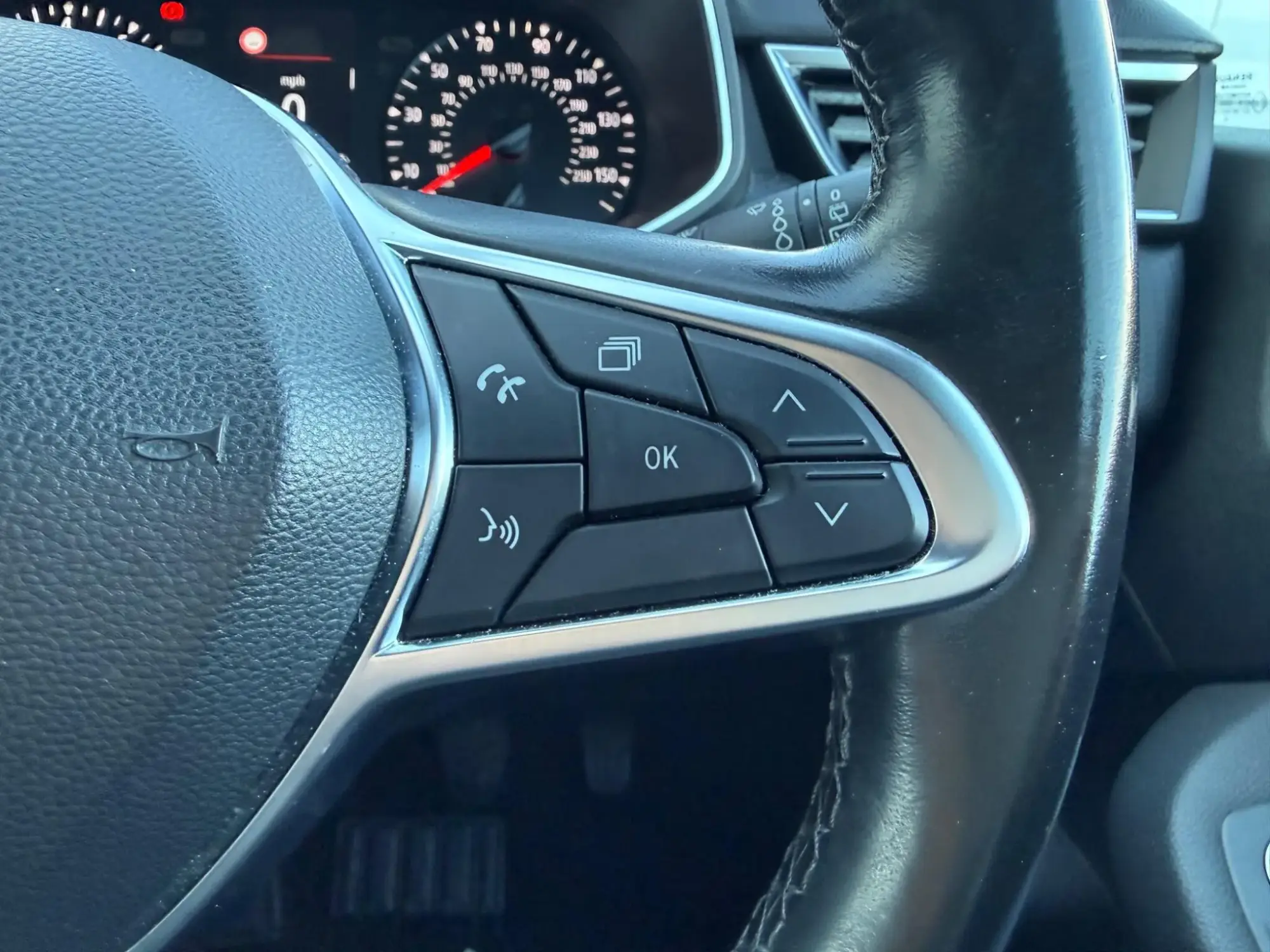 Renault Clio Image 31