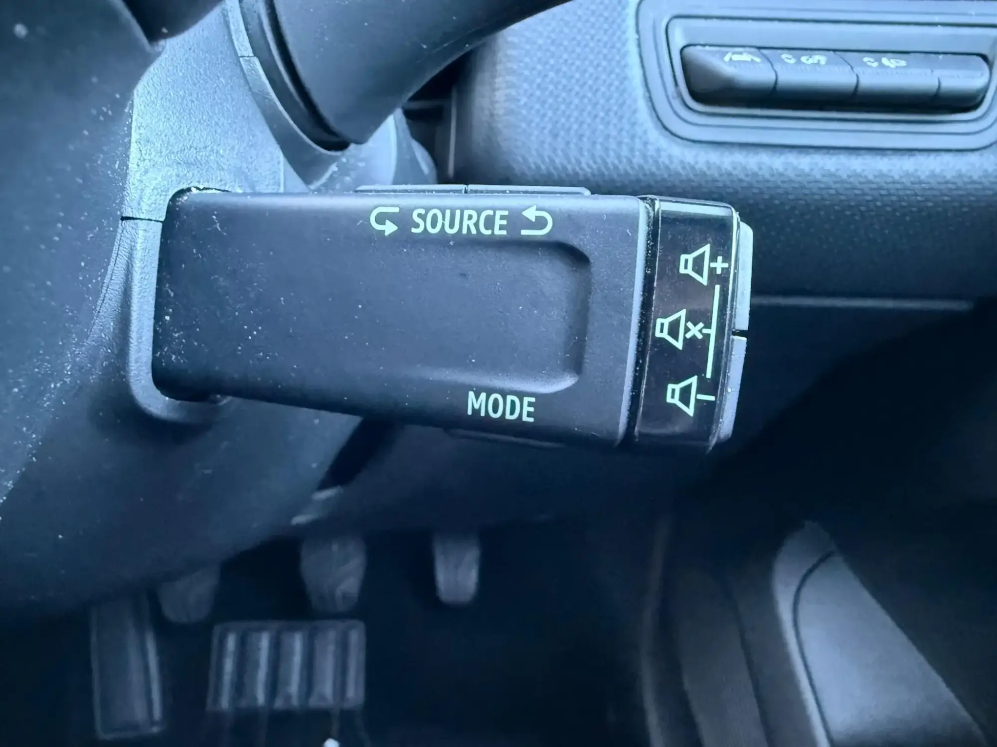 Renault Clio Image 34