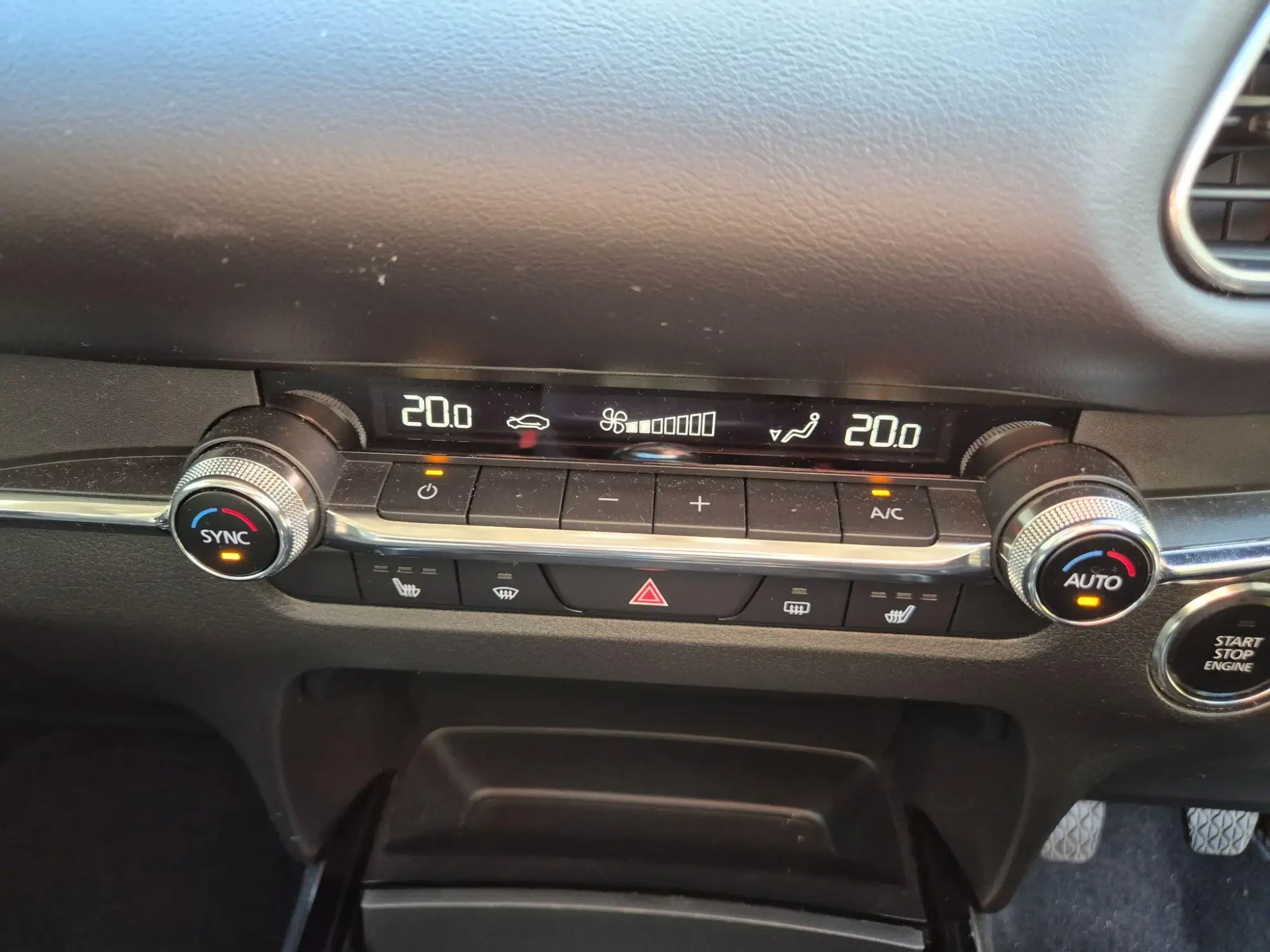 Mazda CX-30 Image 24