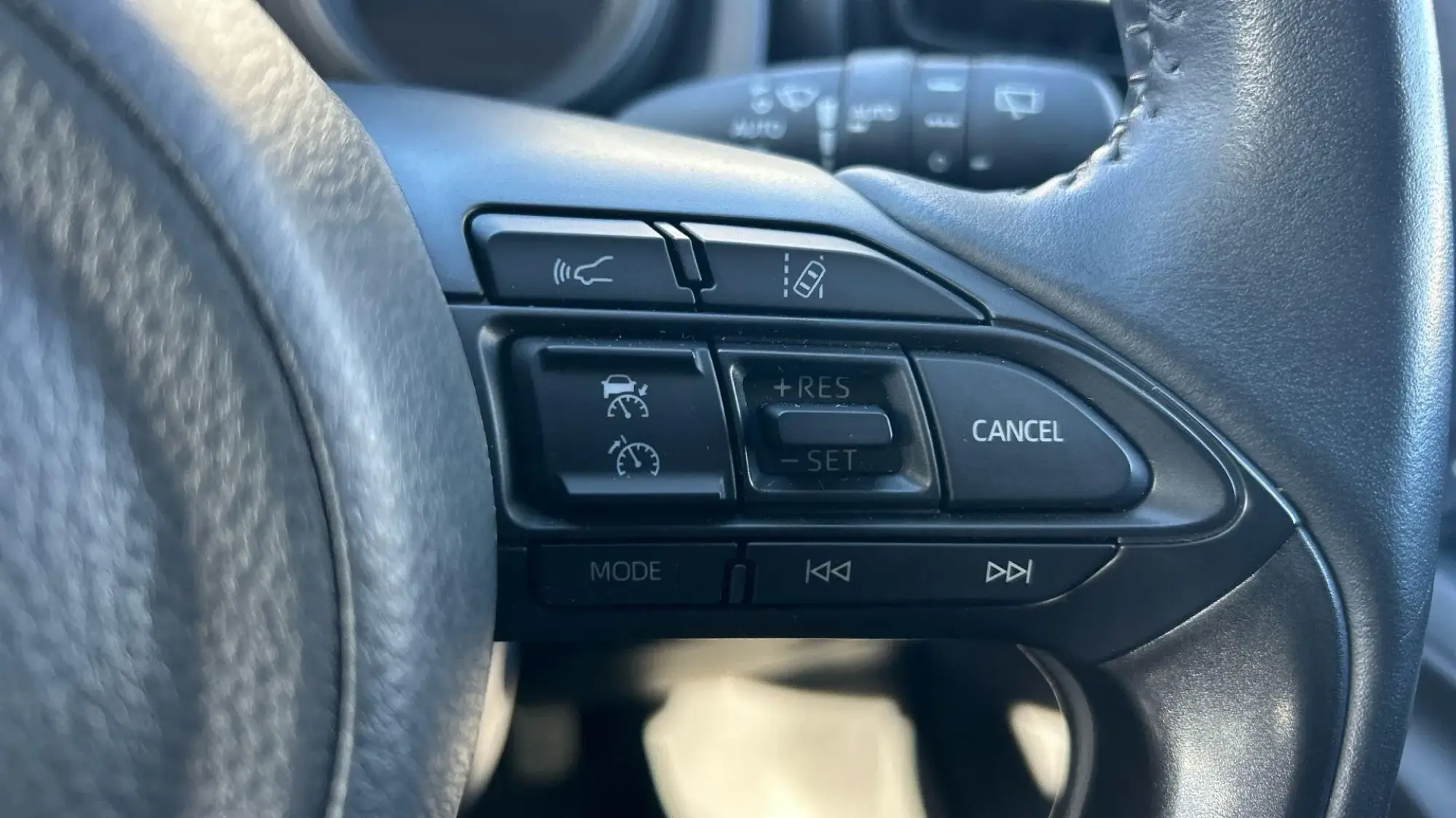 Toyota Yaris Hybrid Image 29