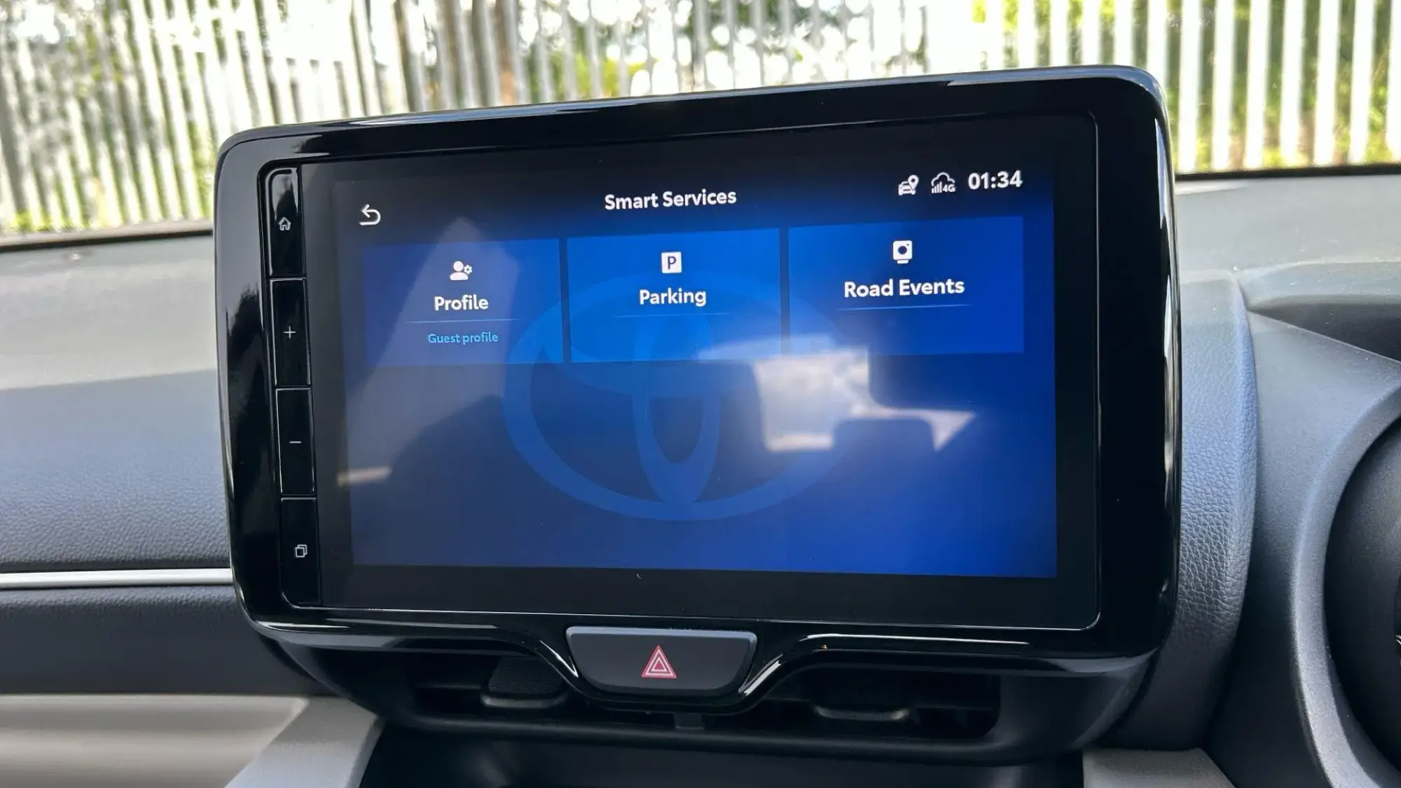 Toyota Yaris Hybrid Image 27