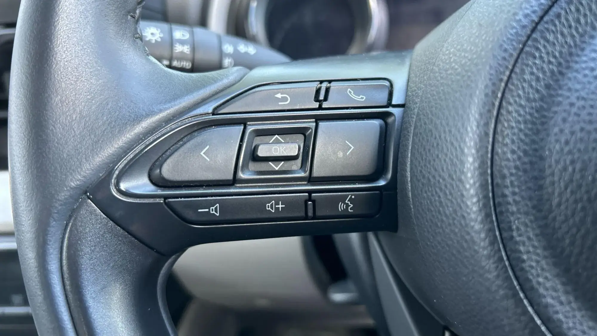 Toyota Yaris Hybrid Image 37