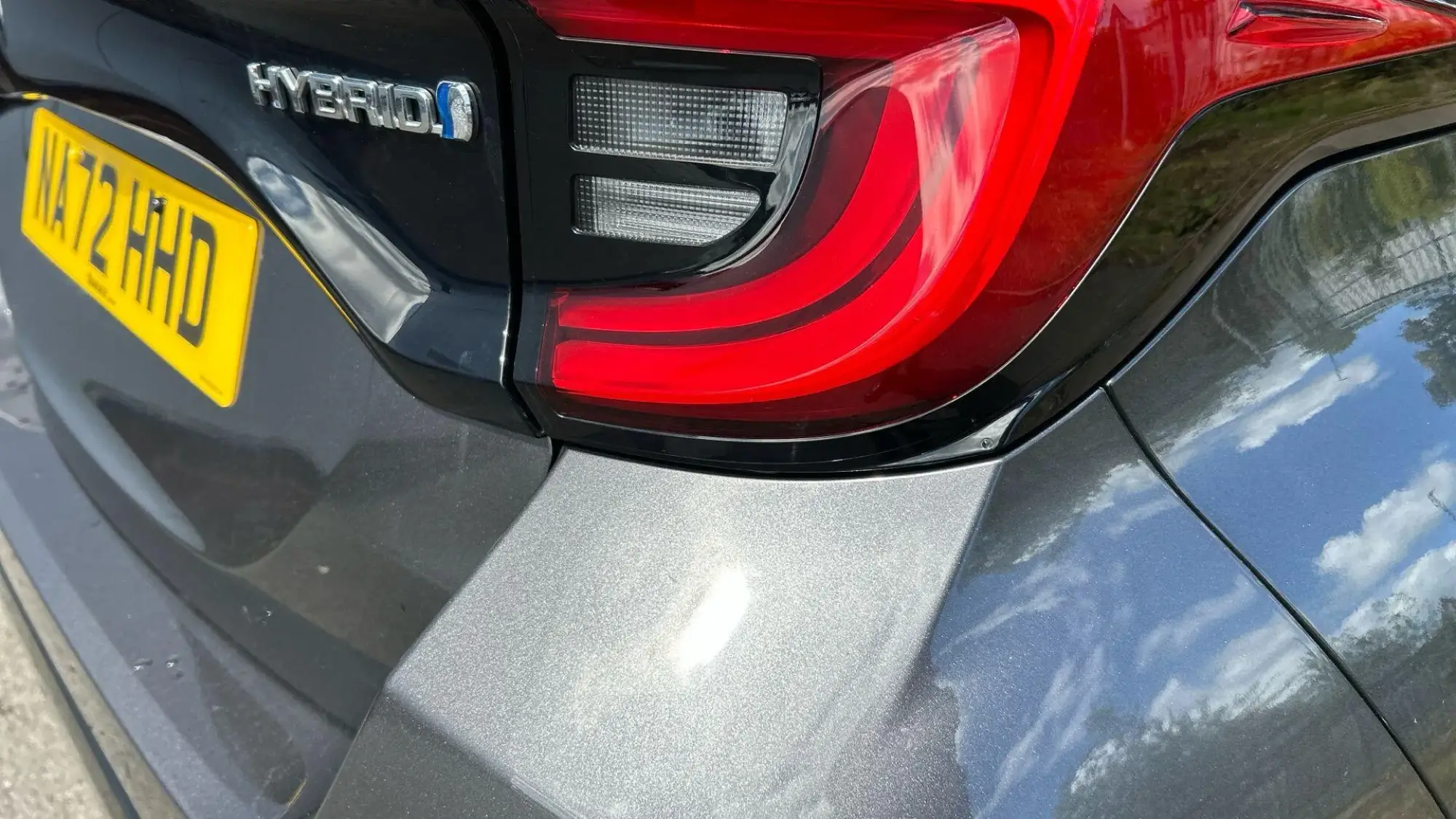 Toyota Yaris Hybrid Image 44