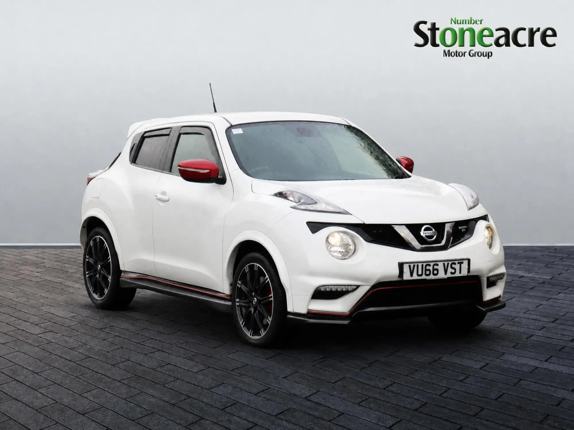 Nissan Juke 1.6 DIG-T Nismo RS XTRON 4WD Euro 6 5dr VU66VST Image 1 Nissan Juke 1.6 DIG-T Nismo RS XTRON 4WD Euro 6 5dr VU66VST Image 1