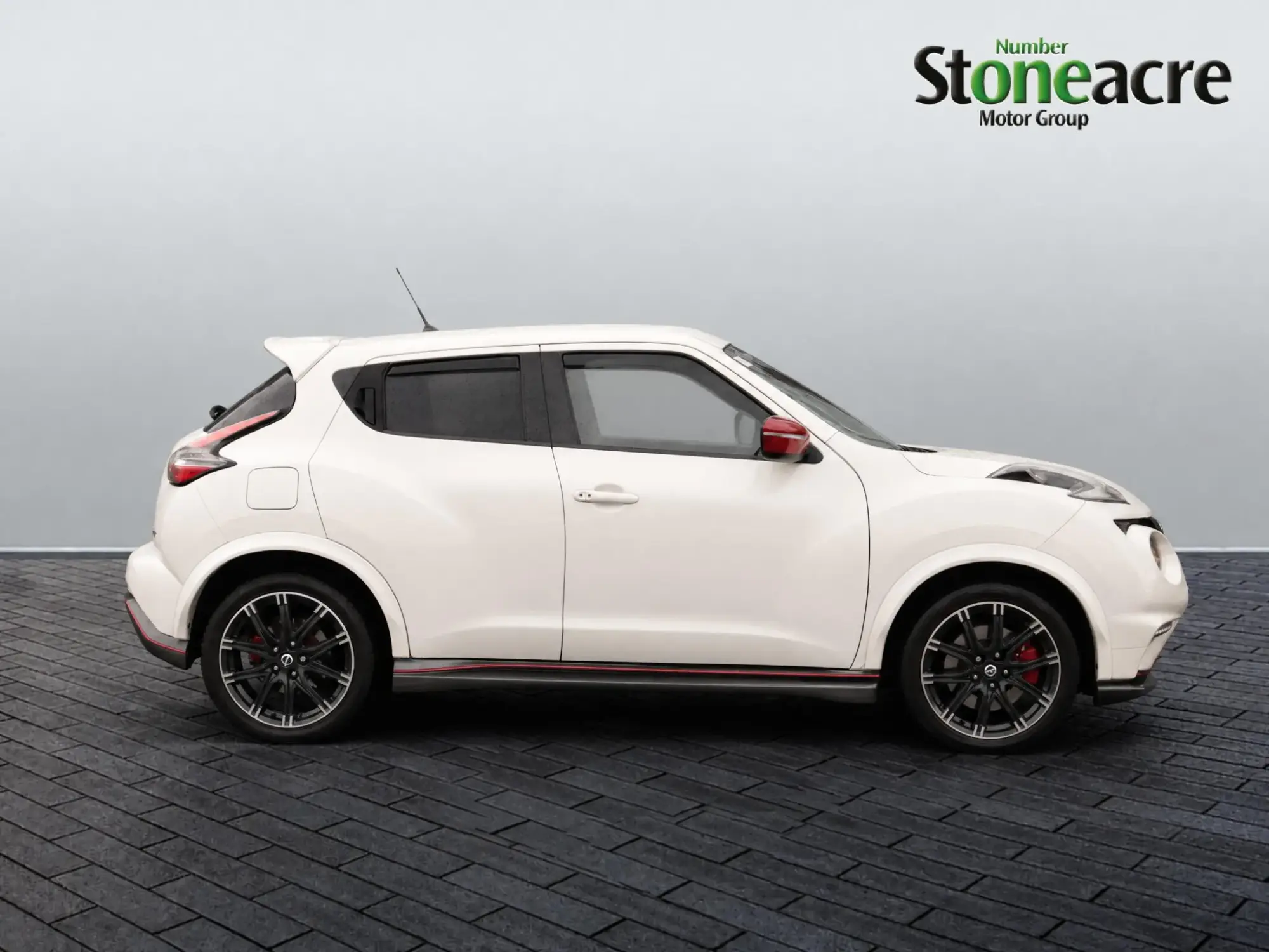 Nissan Juke 1.6 DIG-T Nismo RS XTRON 4WD Euro 6 5dr VU66VST Image 2 Nissan Juke 1.6 DIG-T Nismo RS XTRON 4WD Euro 6 5dr VU66VST Image 2