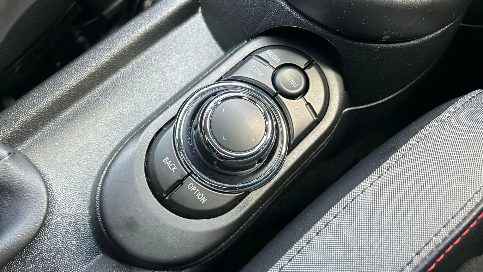 MINI Hatch Image 26 MINI Hatch Image 26
