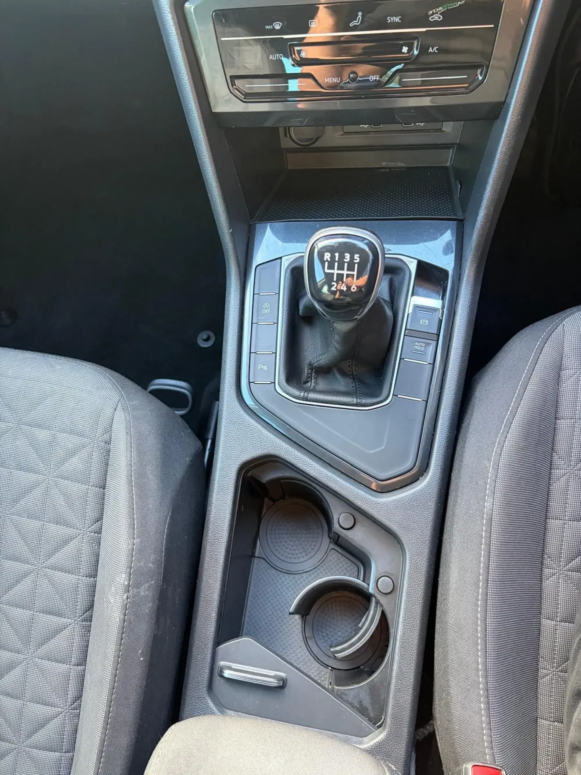 Volkswagen Tiguan Image 8