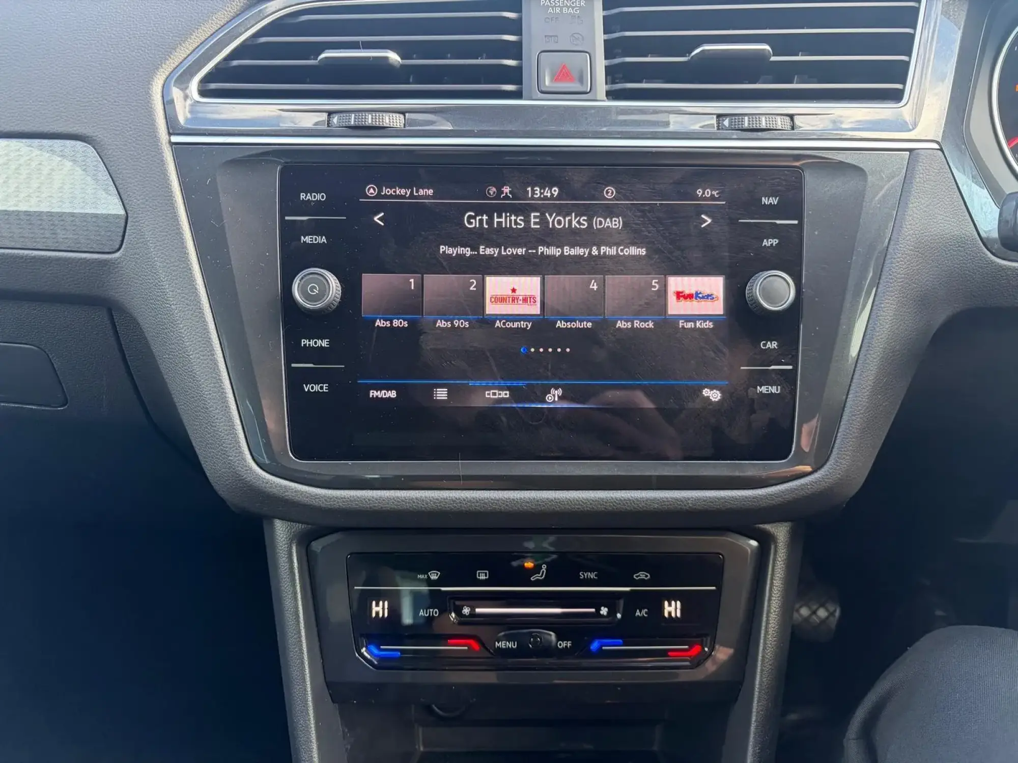 Volkswagen Tiguan Image 13