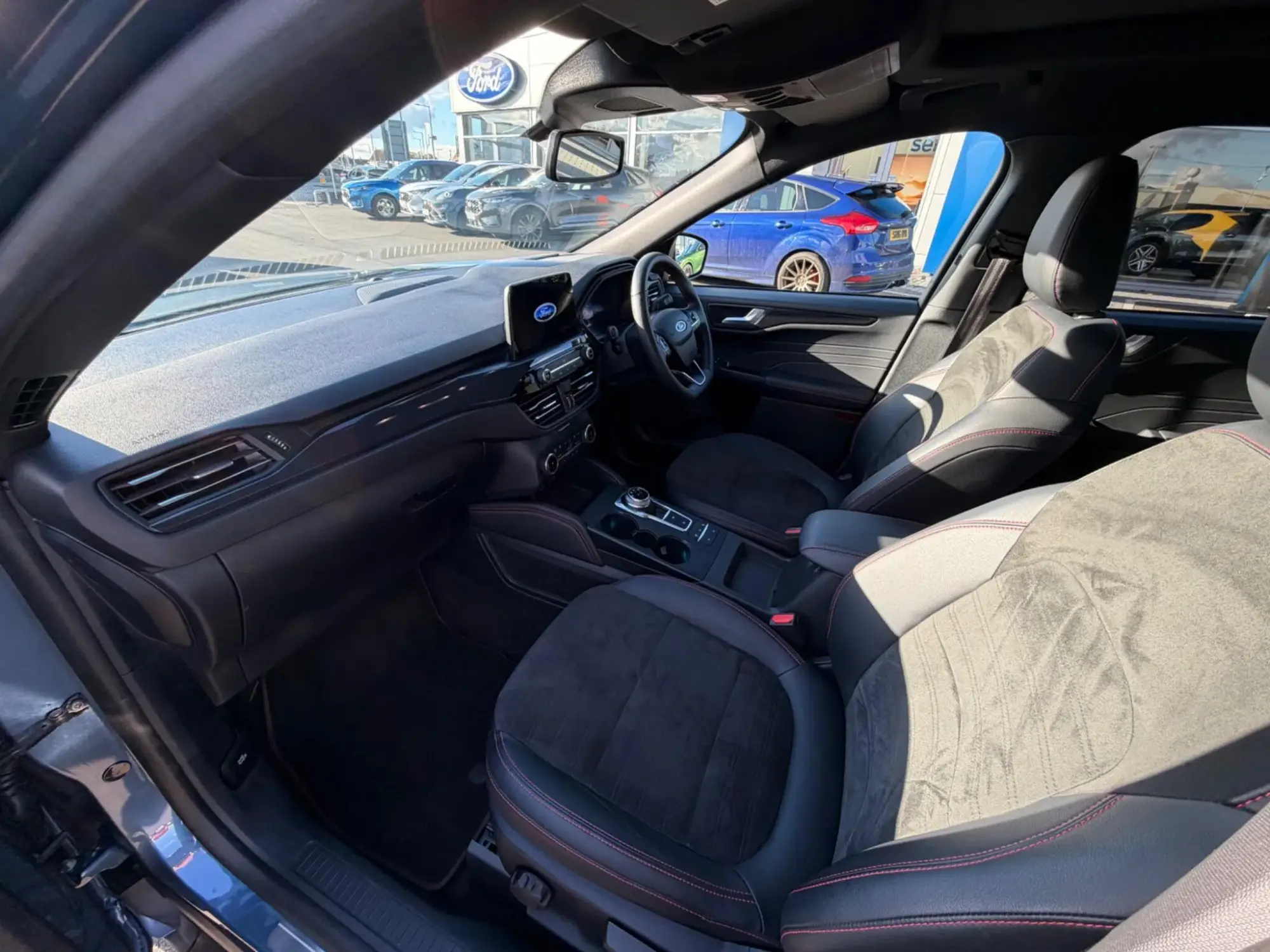 Ford Kuga Plug-In Hybrid Image 18 Ford Kuga Plug-In Hybrid Image 18