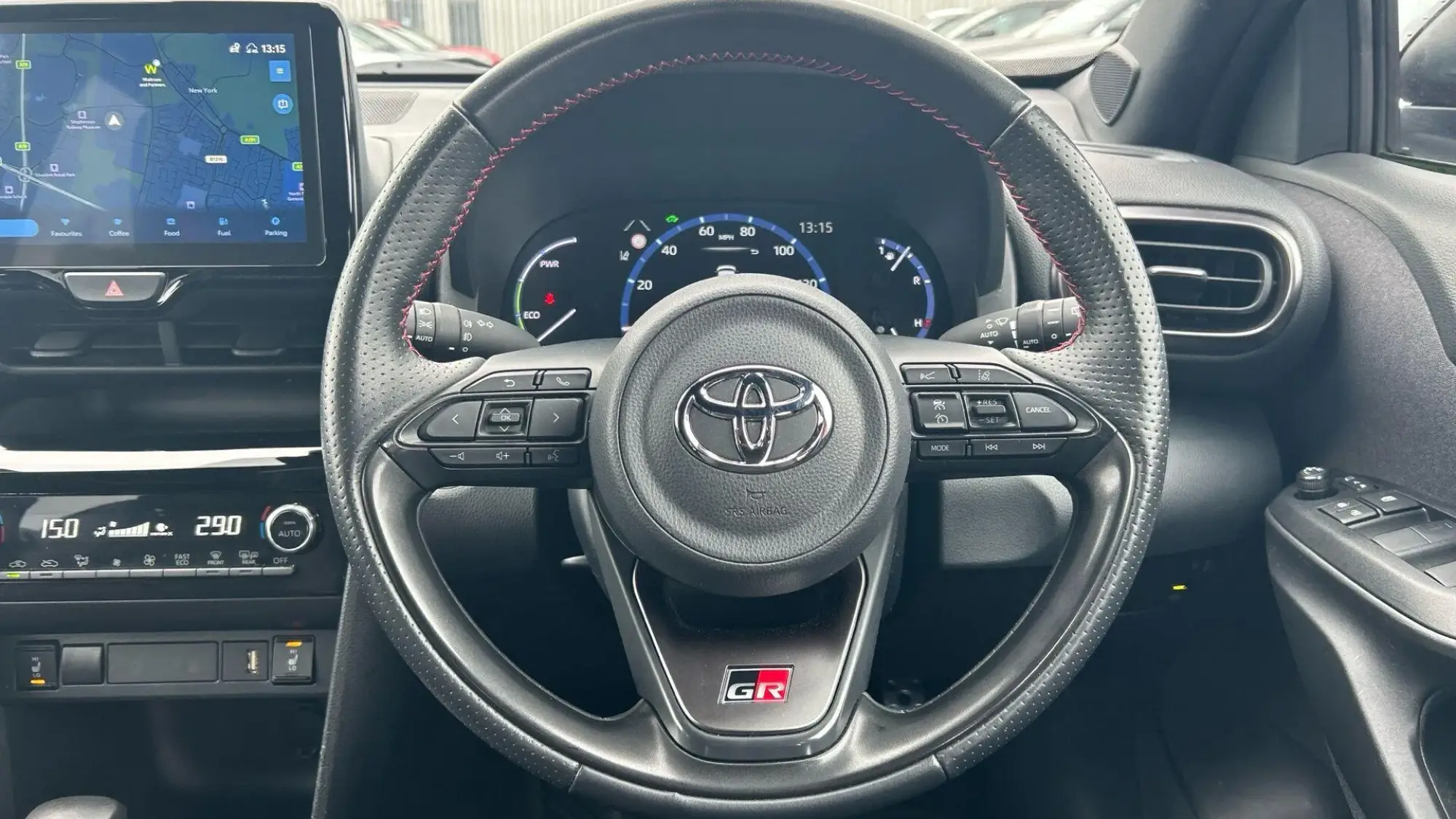 Toyota Yaris Cross Hybrid Image 11 Toyota Yaris Cross Hybrid Image 11