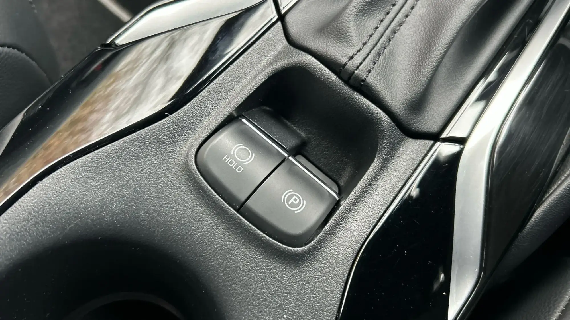 Toyota Corolla Hybrid Image 38 Toyota Corolla Hybrid Image 38