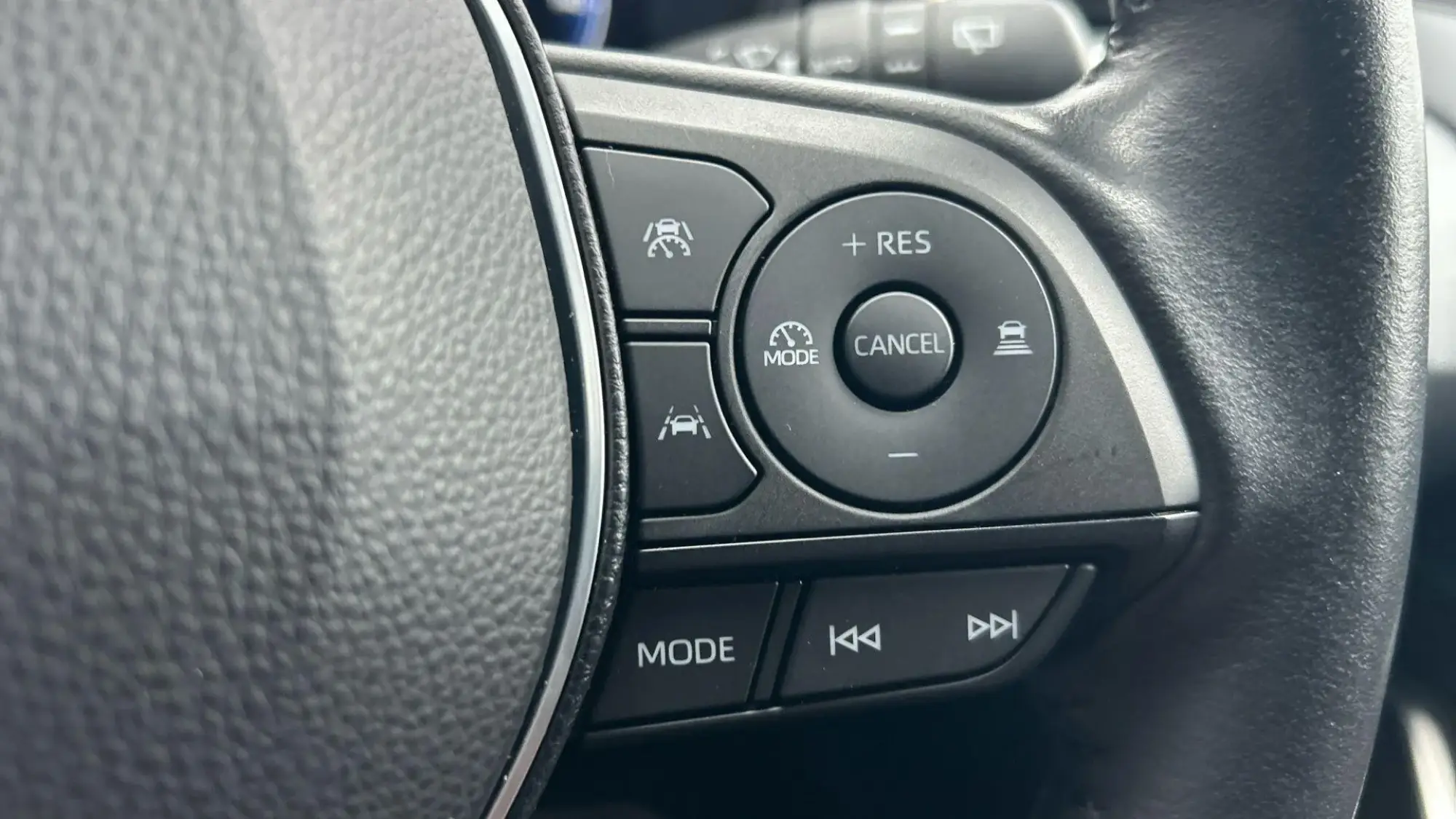 Toyota Corolla Hybrid Image 41 Toyota Corolla Hybrid Image 41