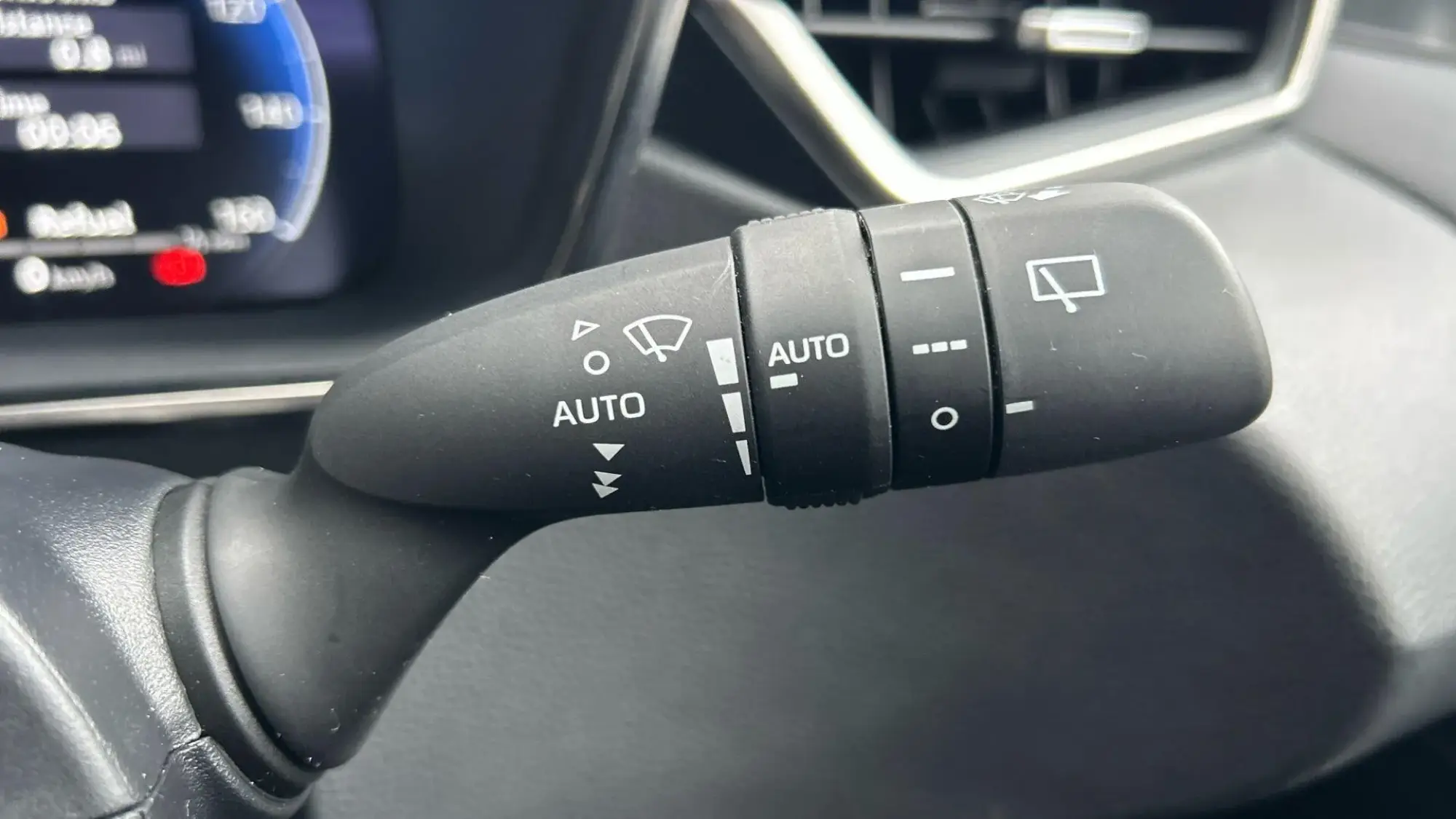 Toyota Corolla Hybrid Image 42 Toyota Corolla Hybrid Image 42