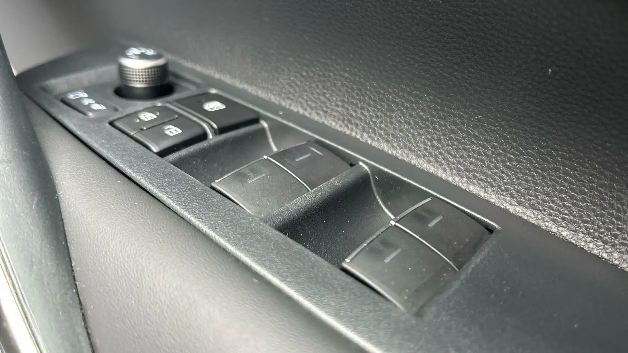 Toyota Corolla Hybrid Image 46 Toyota Corolla Hybrid Image 46