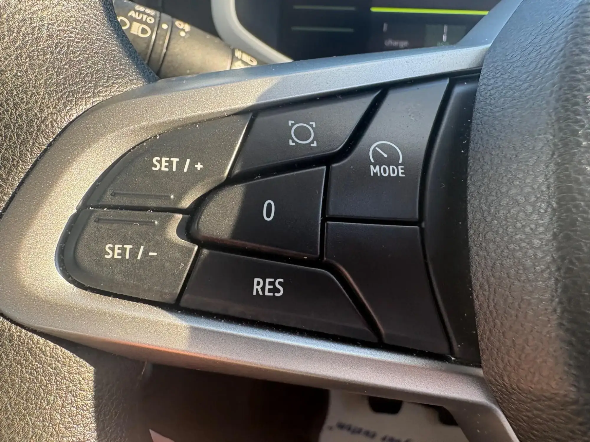 Dacia Spring Image 10