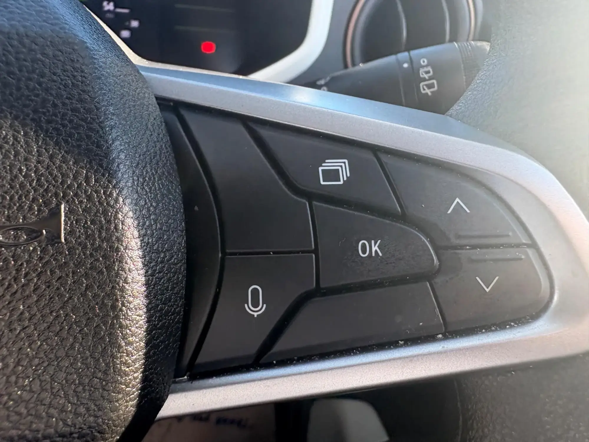 Dacia Spring Image 11