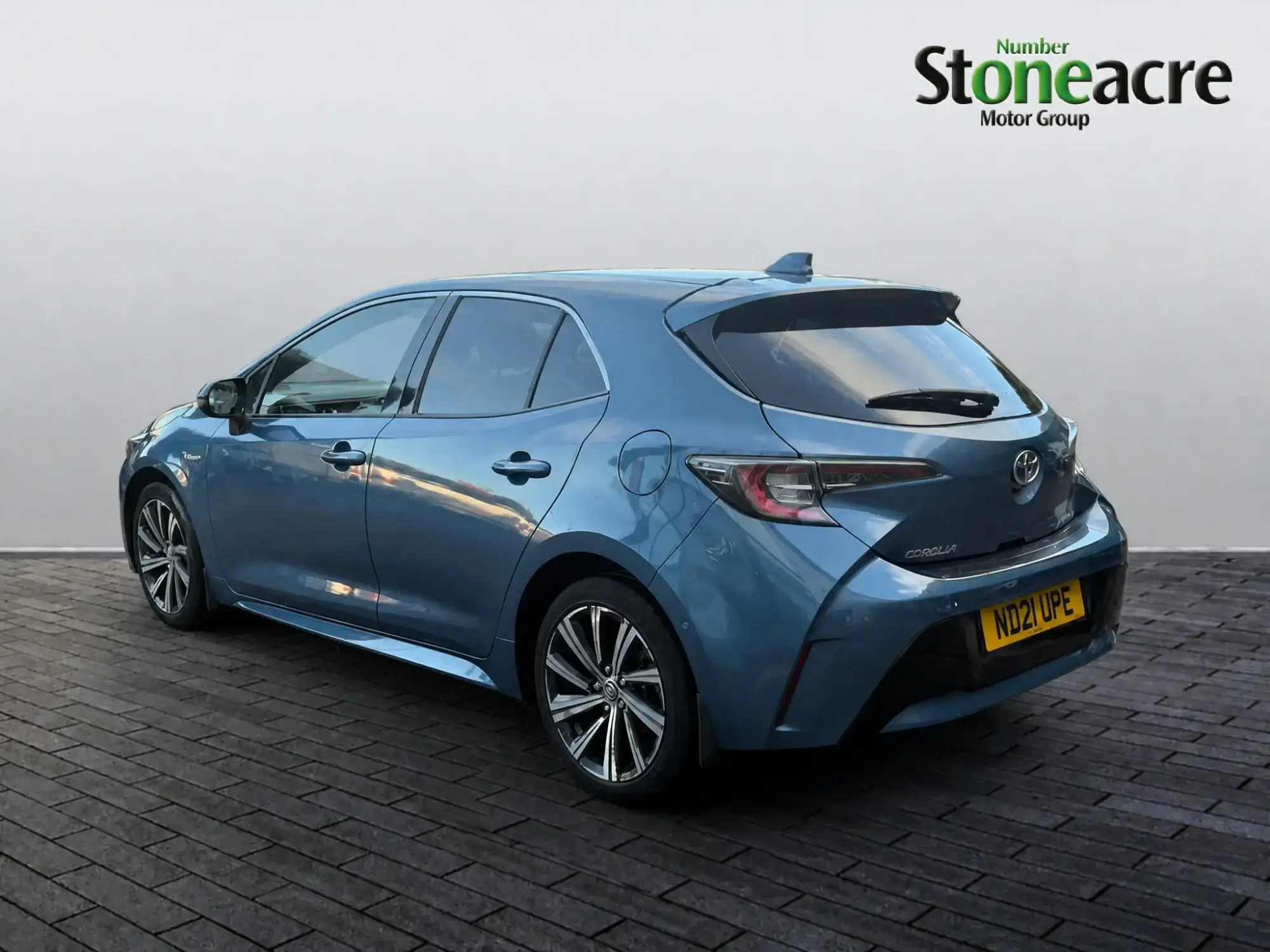 Toyota Corolla Hybrid Image 4 Toyota Corolla Hybrid Image 4