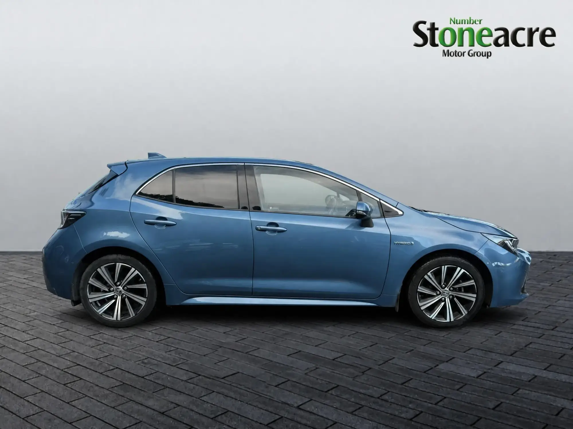 Toyota Corolla Hybrid Image 7 Toyota Corolla Hybrid Image 7