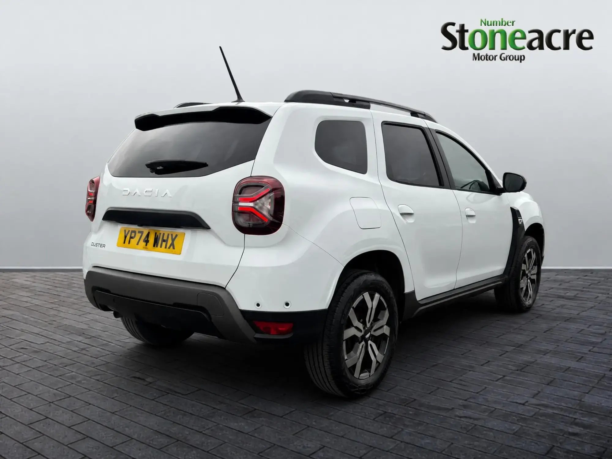 Dacia Duster 1.0 TCe Journey Euro 6 (s/s) 5dr YP74WHX Image 3 Dacia Duster 1.0 TCe Journey Euro 6 (s/s) 5dr YP74WHX Image 3