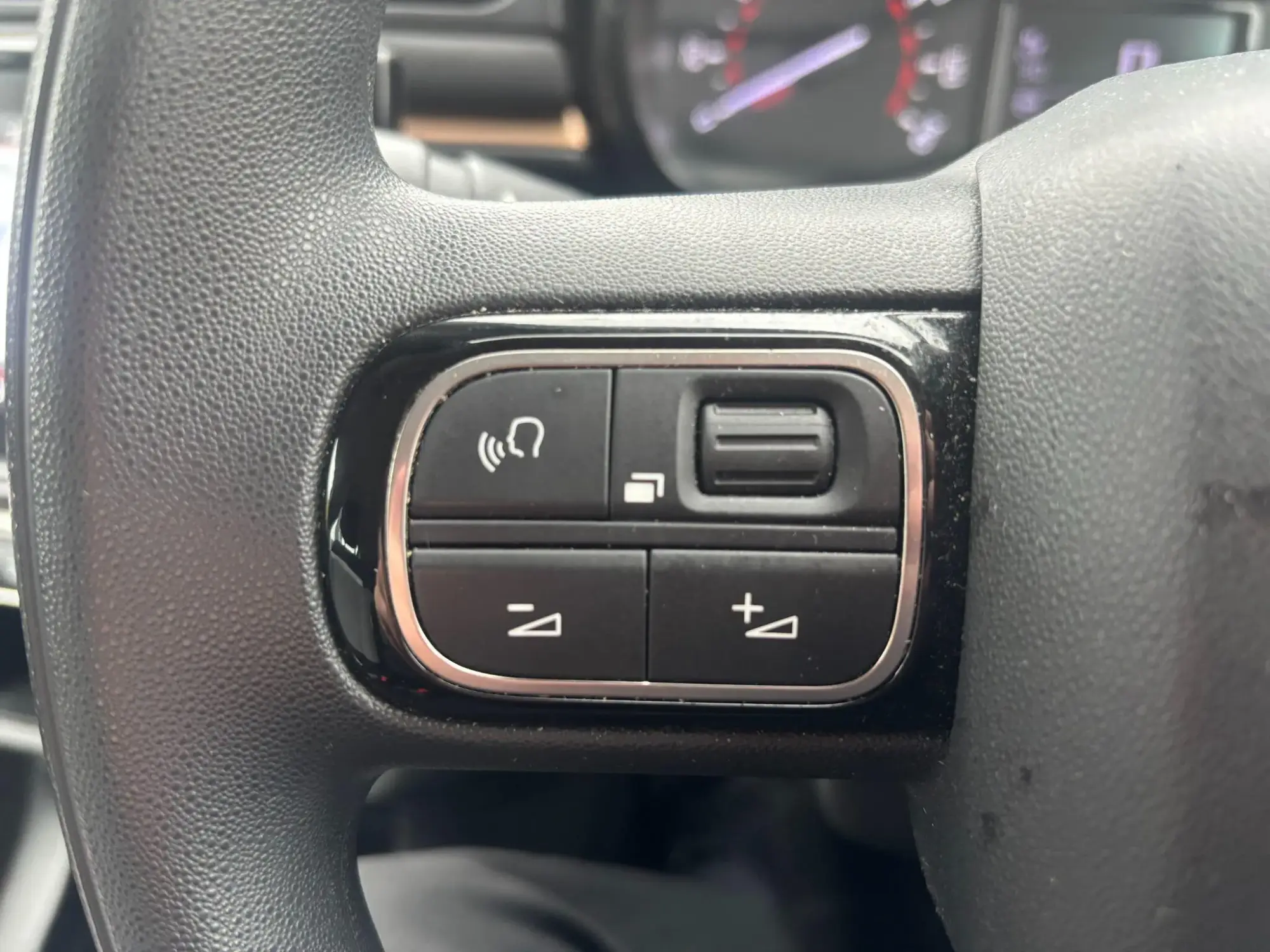 Citroen C3 Image 33 Citroen C3 Image 33