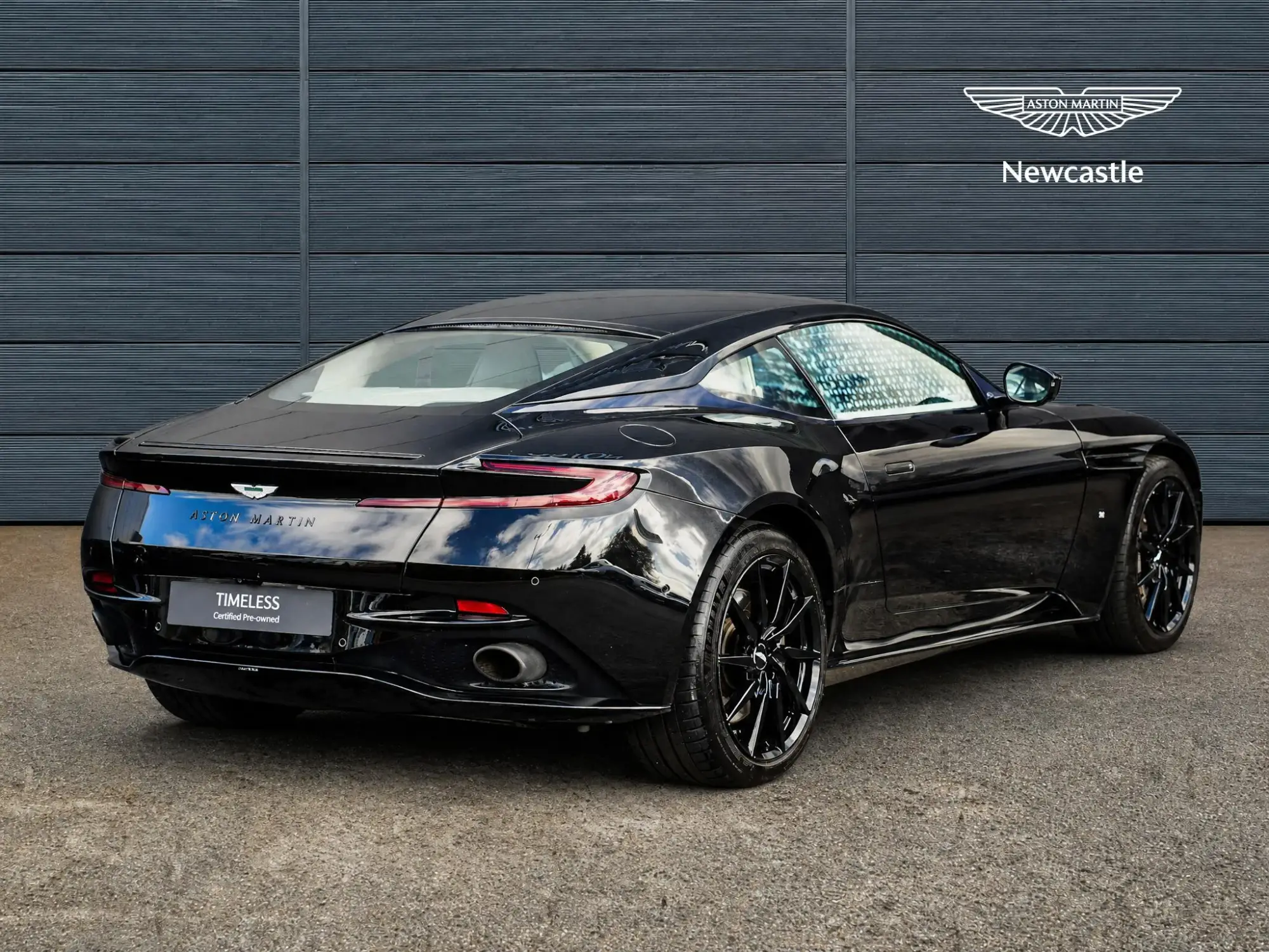 Used 2017 Aston Martin DB11 V12 2dr Touchtronic Auto | Stoneacre (KY17FNJ)