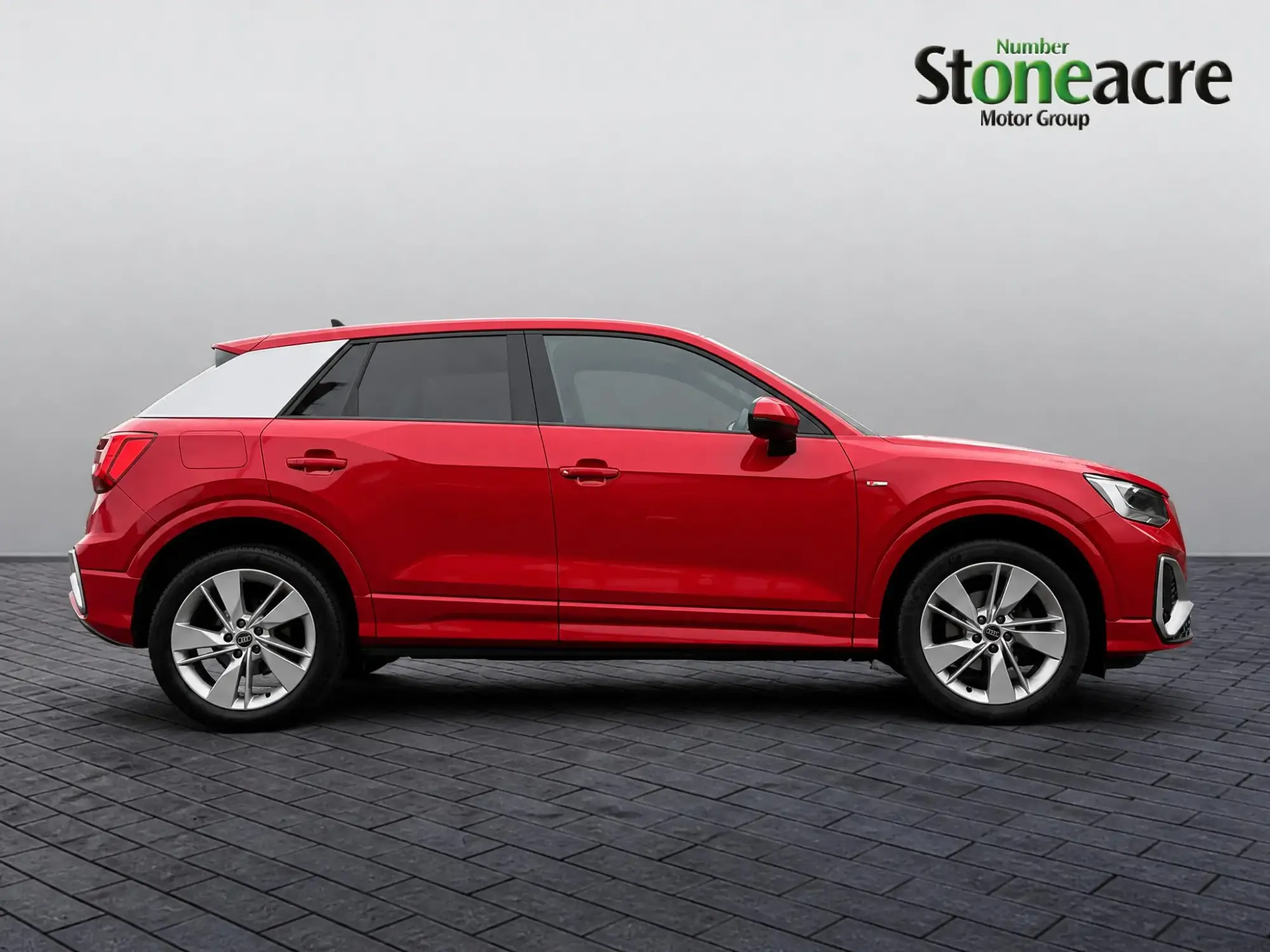 Audi Q2 1.5 TFSI CoD 35 S line S Tronic Euro 6 (s/s) 5dr GX73XDB Image 2 Audi Q2 1.5 TFSI CoD 35 S line S Tronic Euro 6 (s/s) 5dr GX73XDB Image 2