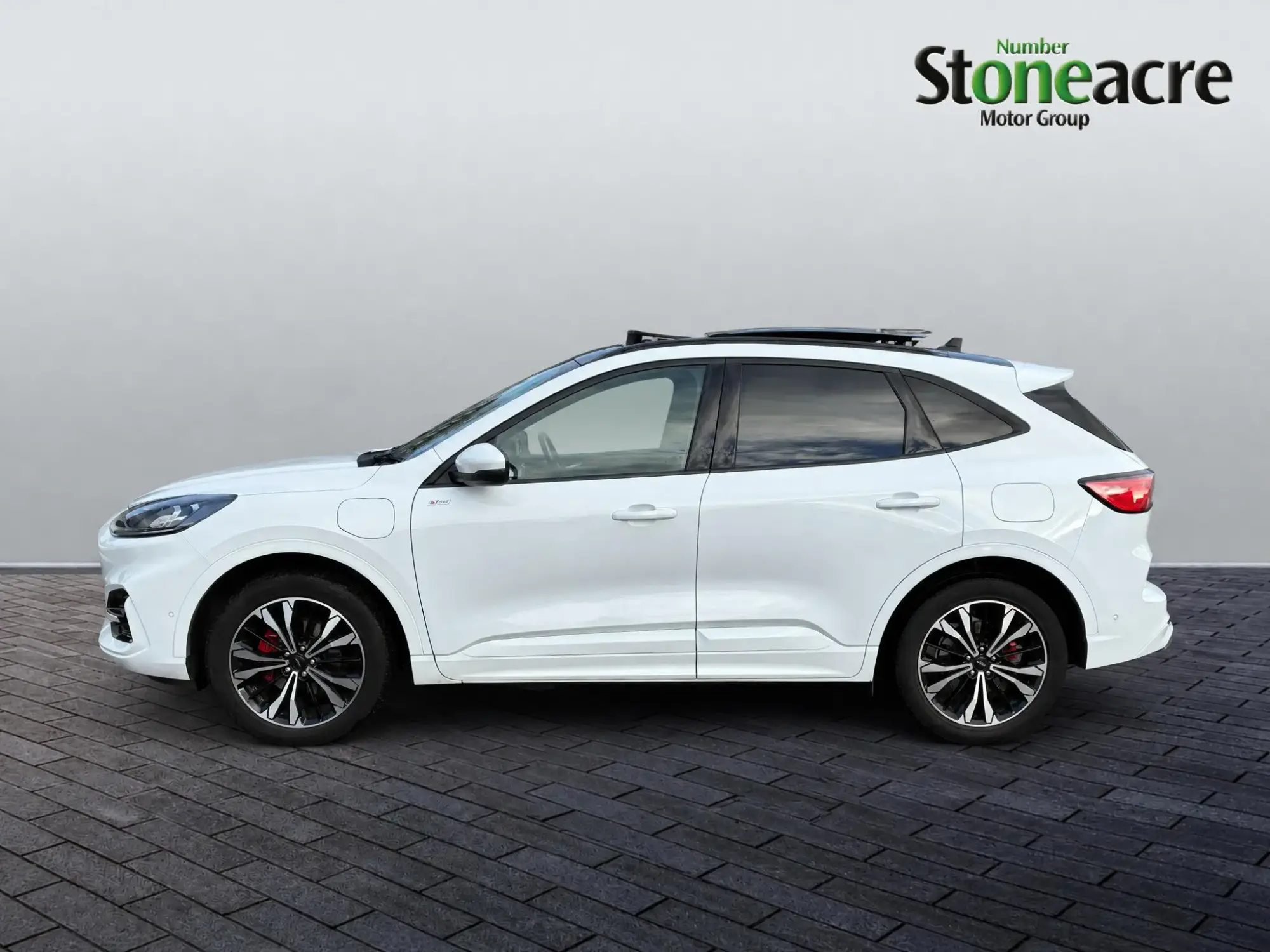 Ford Kuga Plug-In Hybrid Image 5