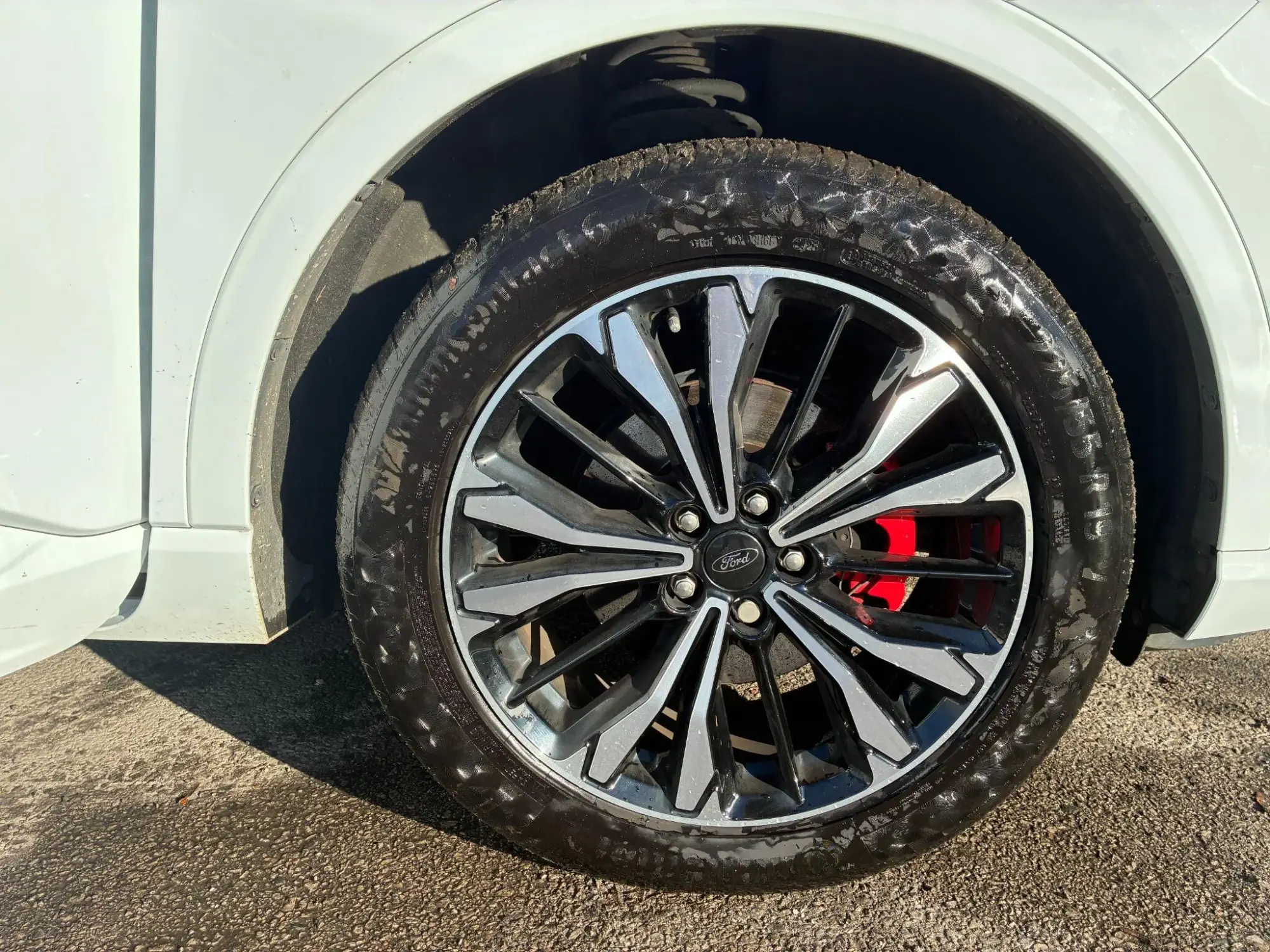 Ford Kuga Plug-In Hybrid Image 9