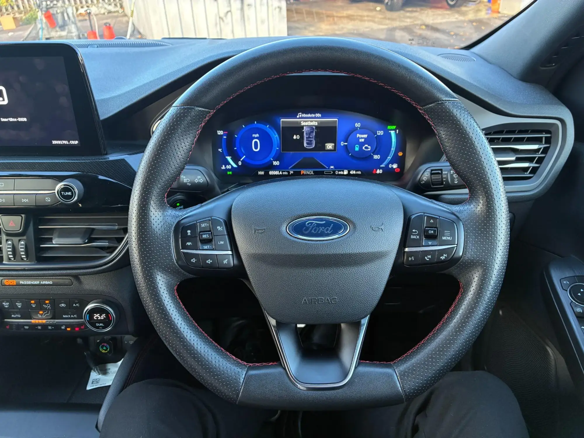 Ford Kuga Plug-In Hybrid Image 11