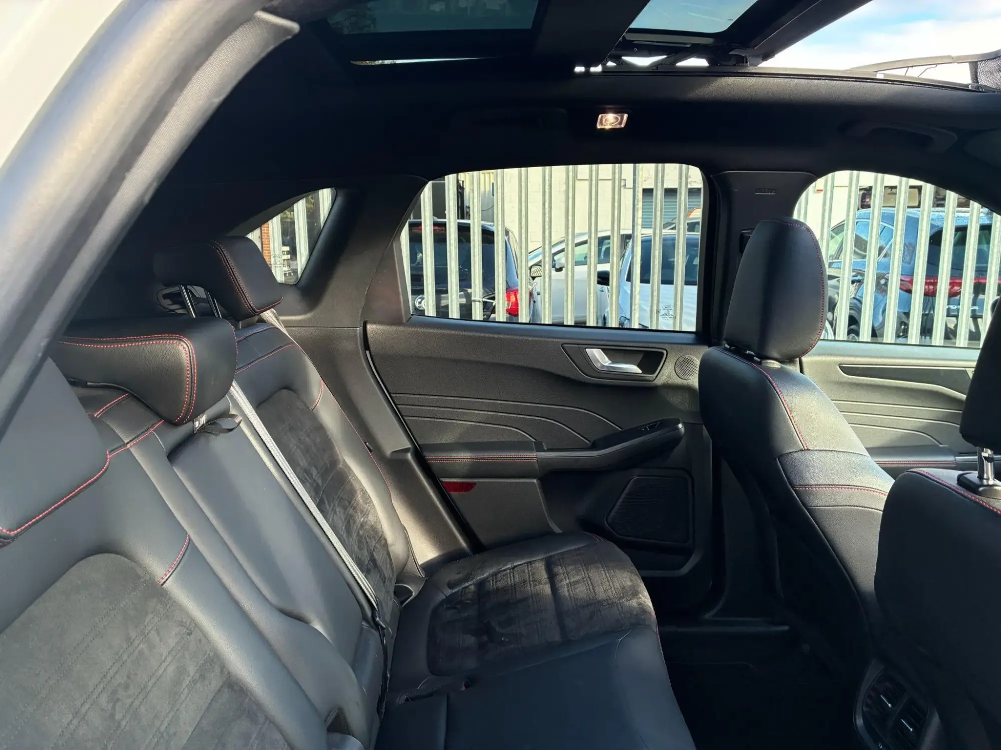 Ford Kuga Plug-In Hybrid Image 27