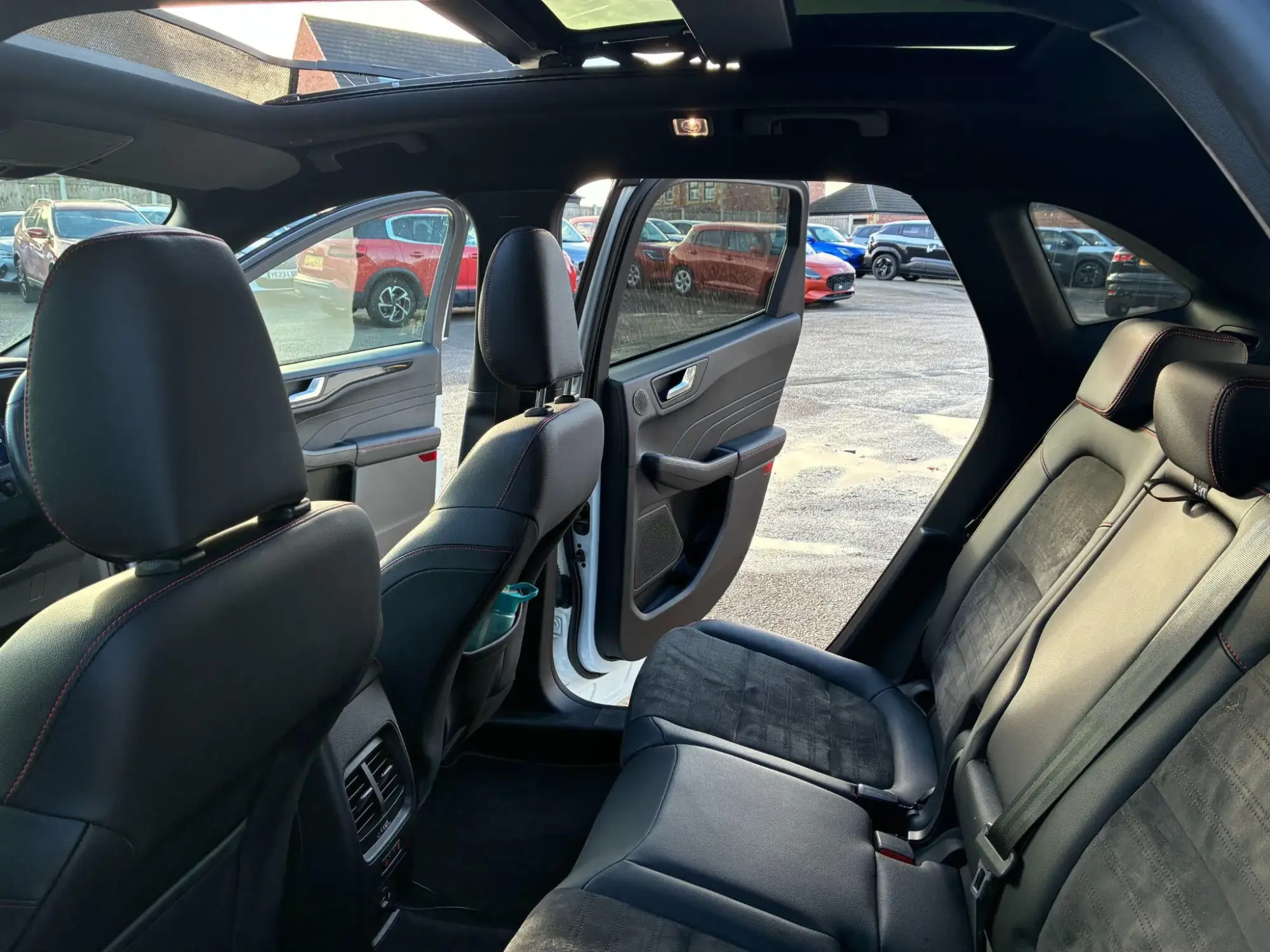 Ford Kuga Plug-In Hybrid Image 28