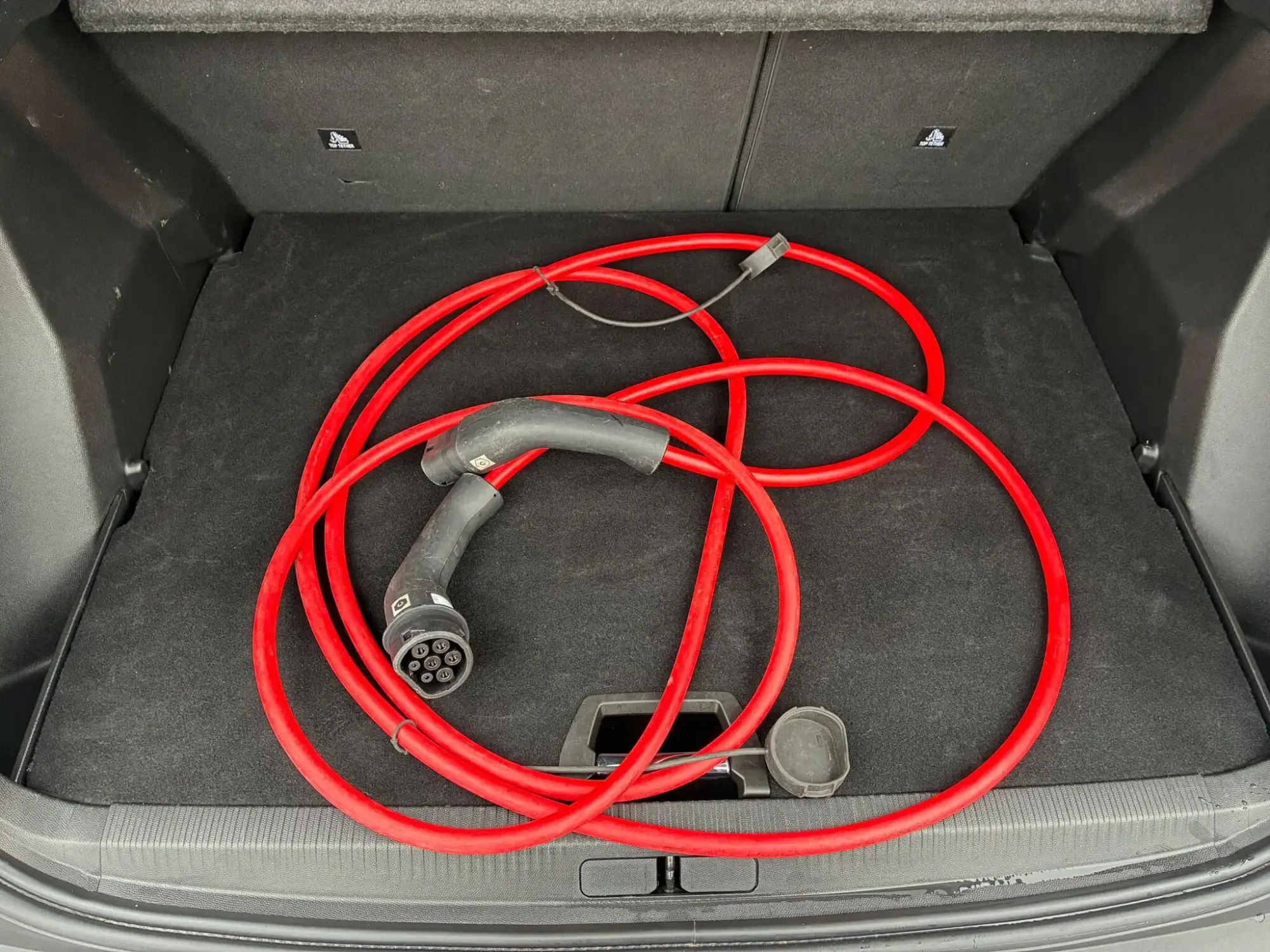 Peugeot E-2008 Image 42