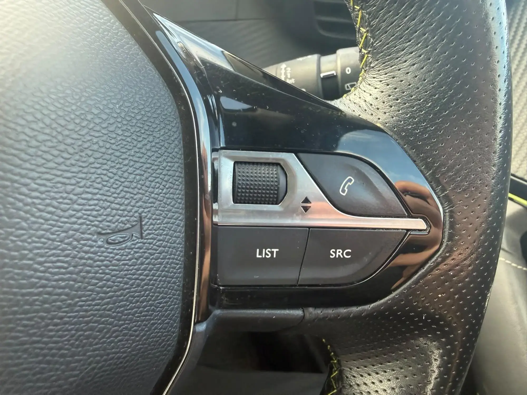 Peugeot 2008 Image 15