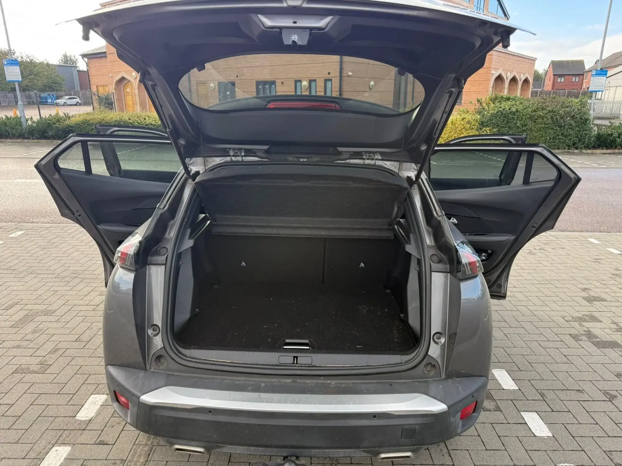 Peugeot 2008 Image 25