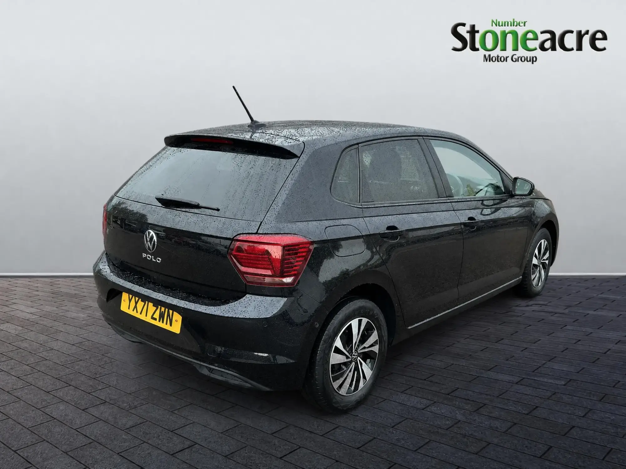 Volkswagen Polo Image 8