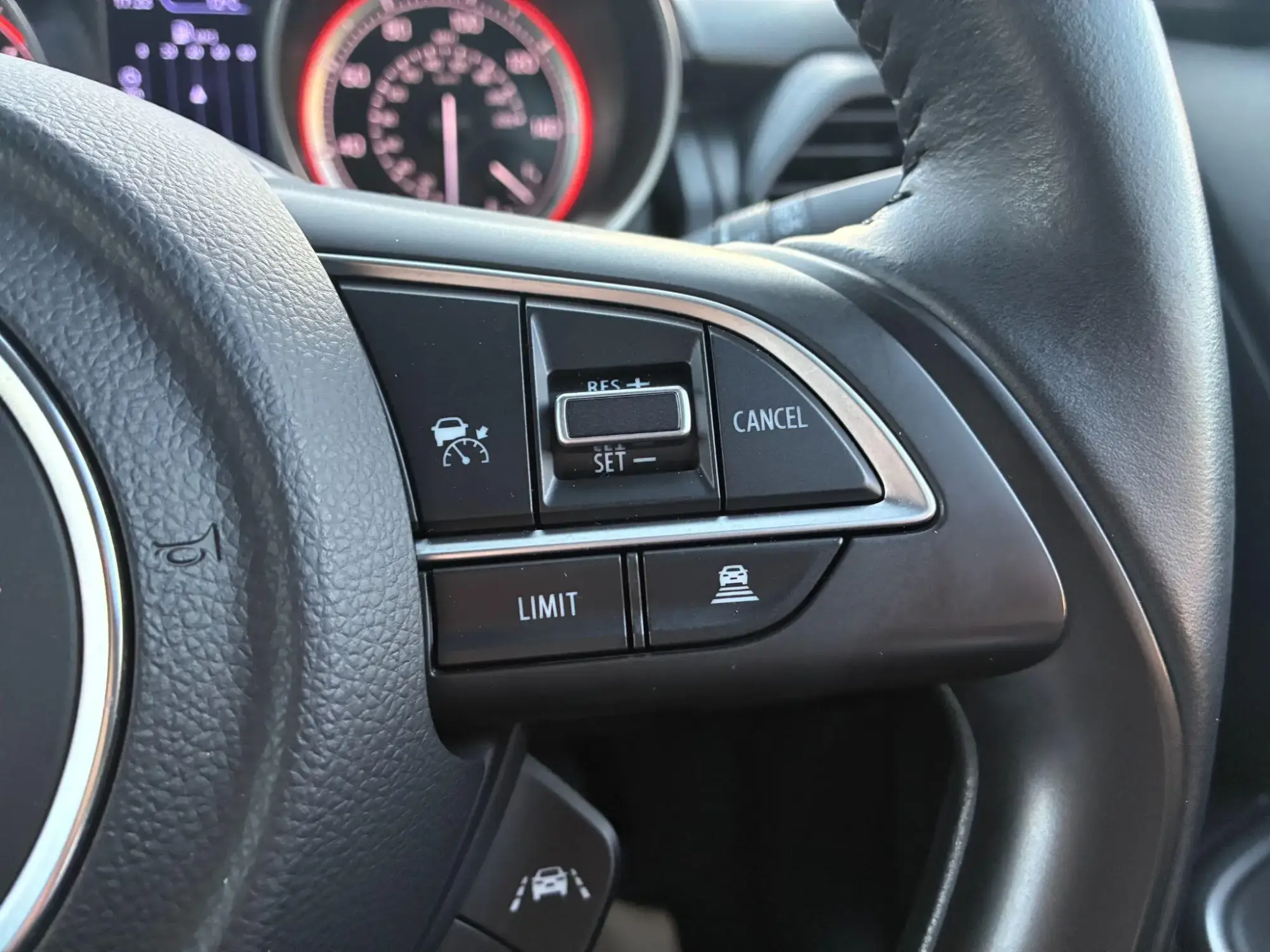 Suzuki Swift Image 13 Suzuki Swift Image 13