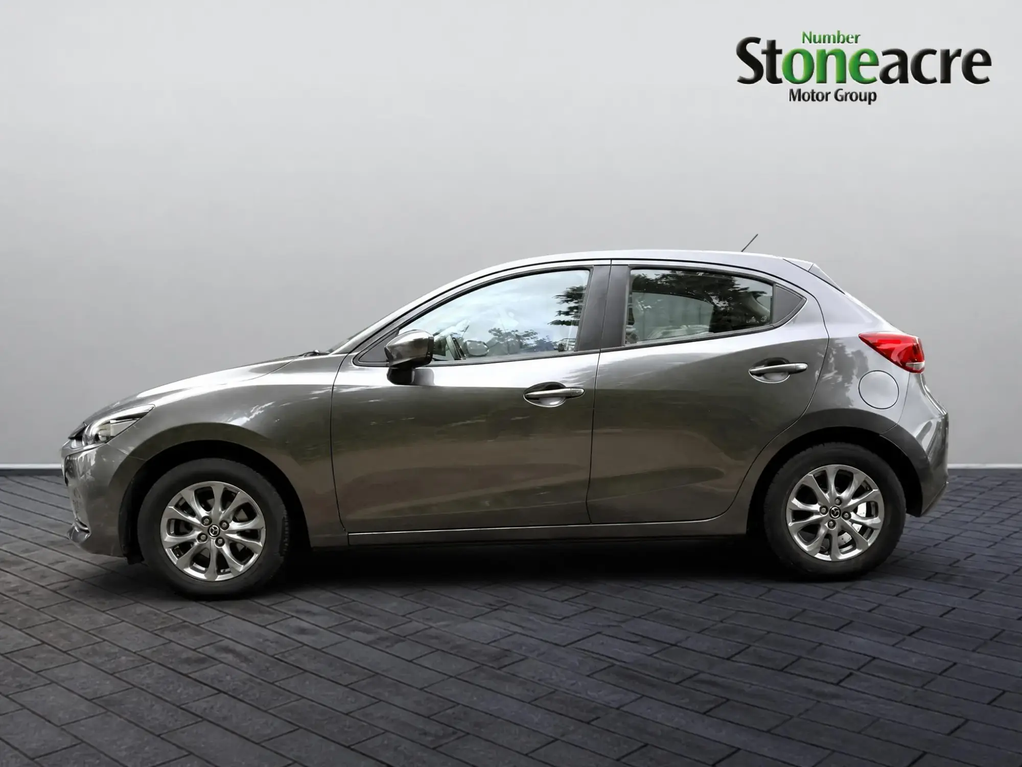 Mazda2 Image 6