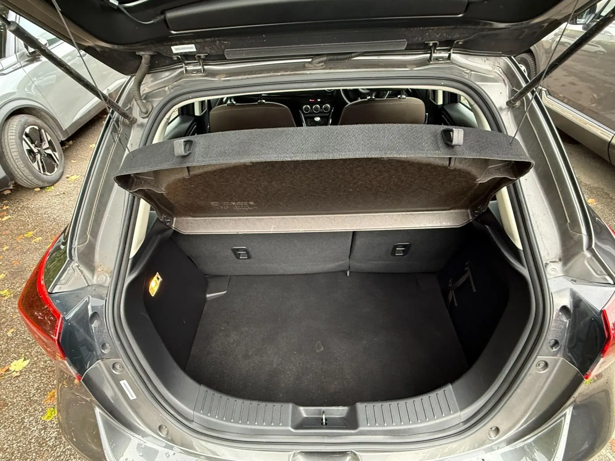 Mazda2 Image 14