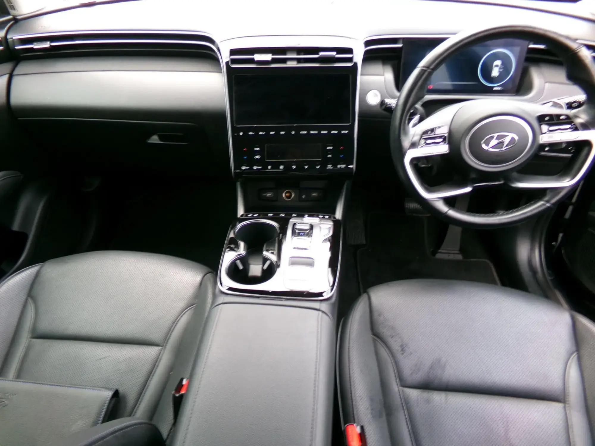 Hyundai TUCSON Plug-in Hybrid Image 10 Hyundai TUCSON Plug-in Hybrid Image 10