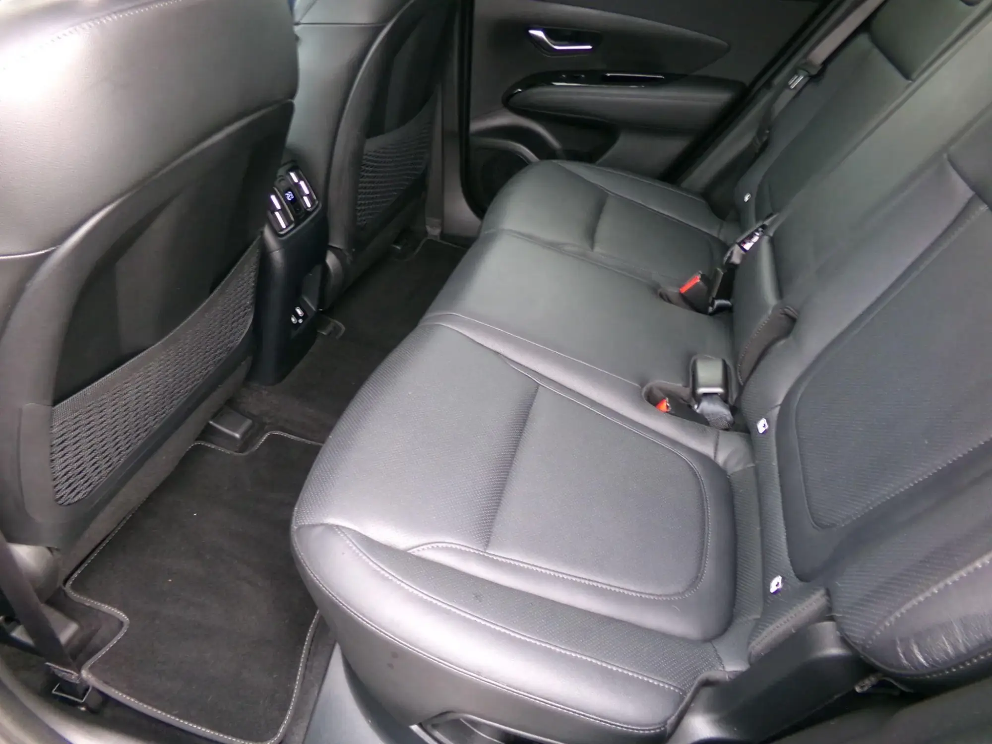 Hyundai TUCSON Plug-in Hybrid Image 13 Hyundai TUCSON Plug-in Hybrid Image 13