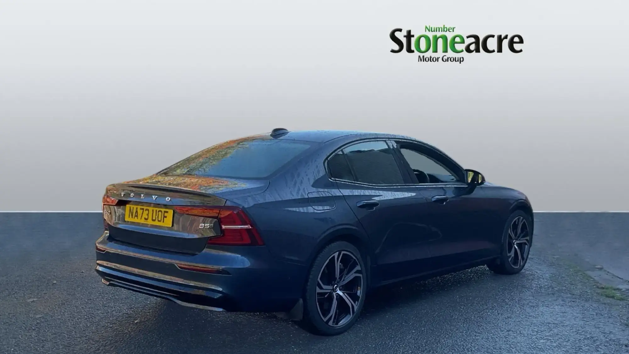 Volvo S60 2.0 B5P Plus Dark 4dr AWD Auto NA73UOF Image 2 Volvo S60 2.0 B5P Plus Dark 4dr AWD Auto NA73UOF Image 2