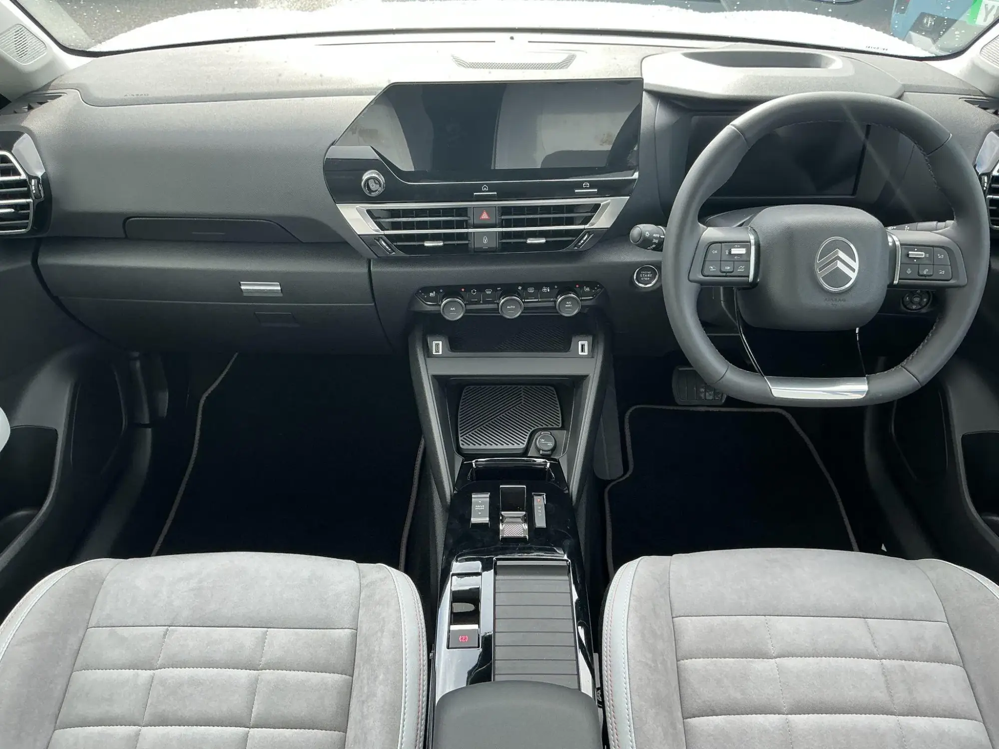 Citroen C4 Image 10 Citroen C4 Image 10