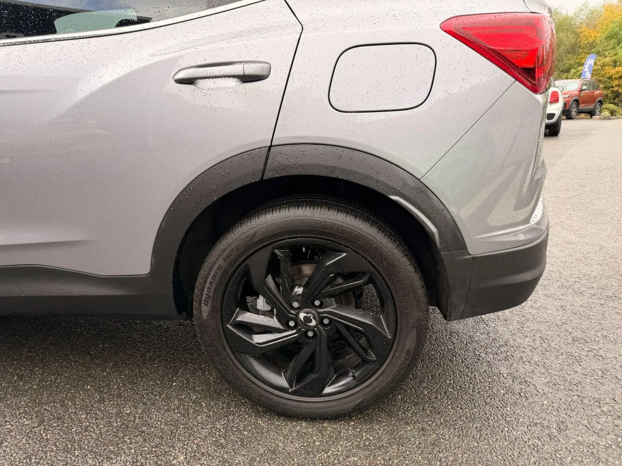 KGM Korando Image 32
