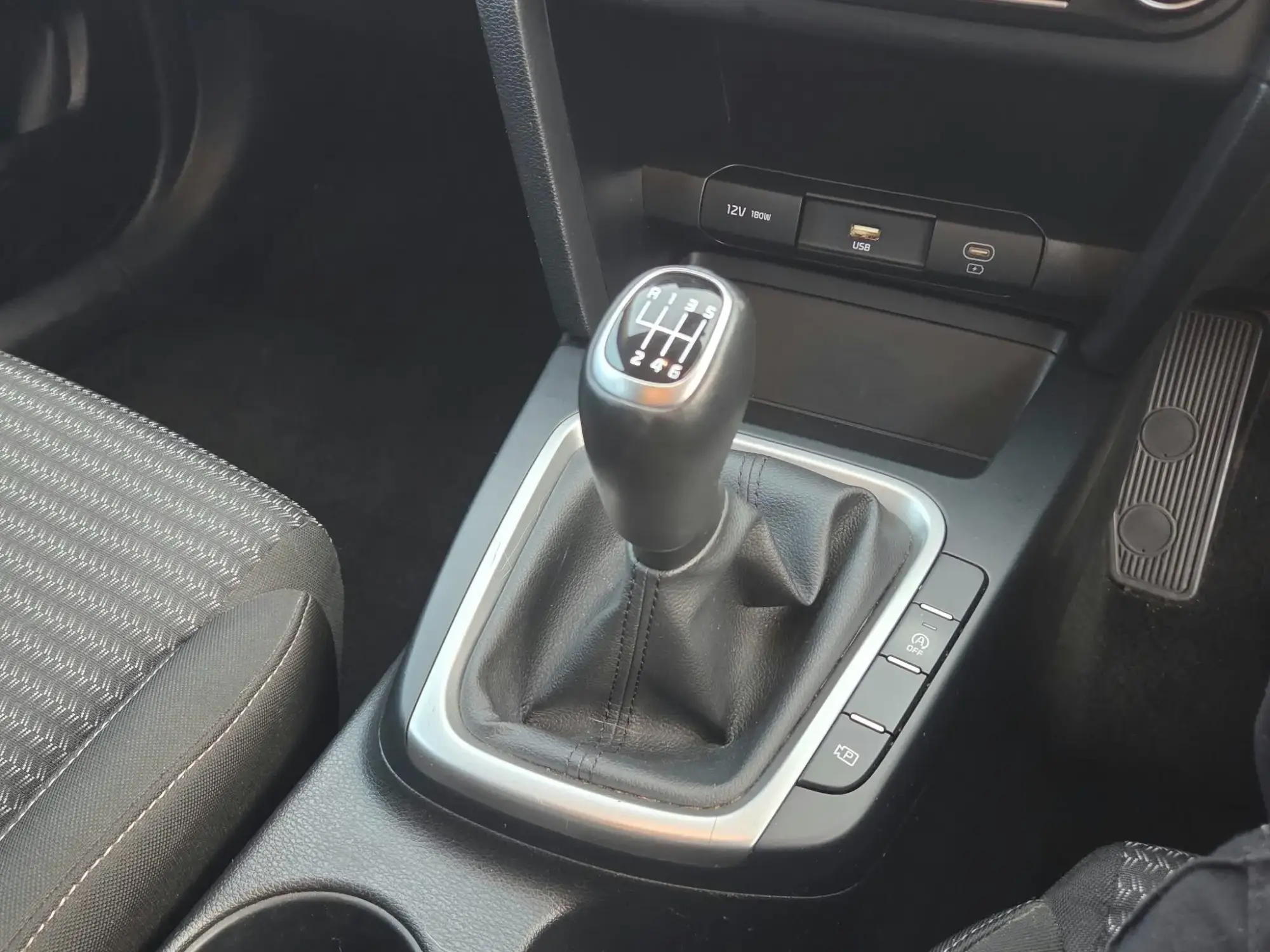 Kia XCeed Image 12
