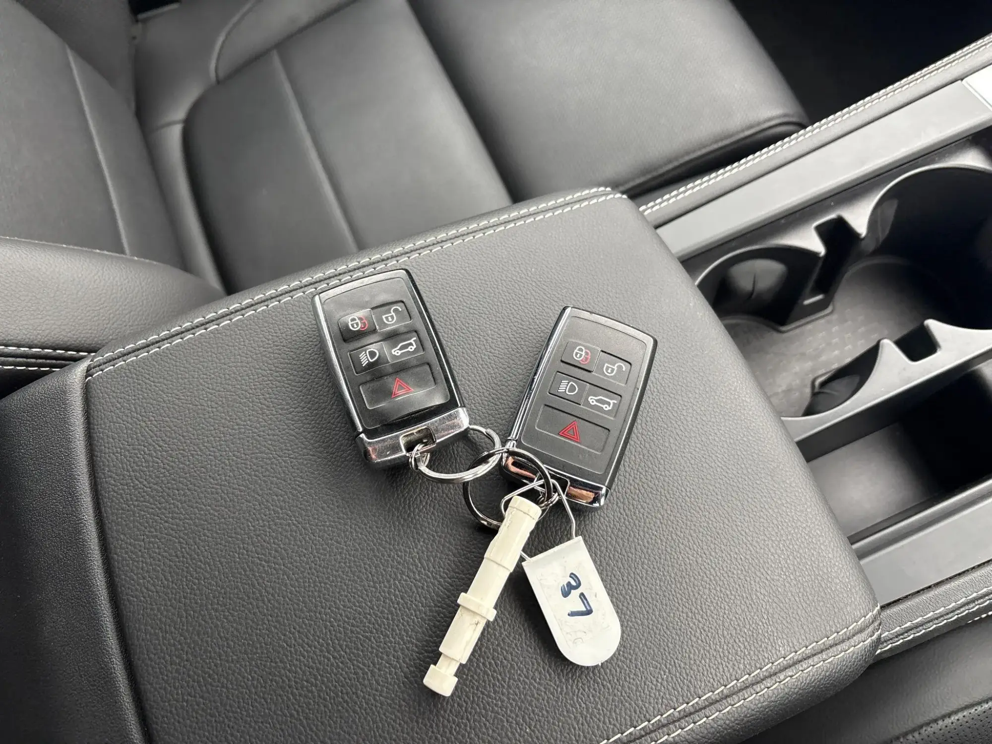 Jaguar F-Pace Image 18 Jaguar F-Pace Image 18